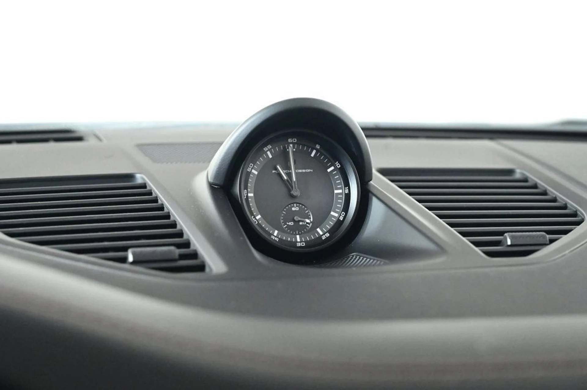 mph020_186238052_f0fb52fbca8f4c6387d9ad24b4240c8f_688c035cdf