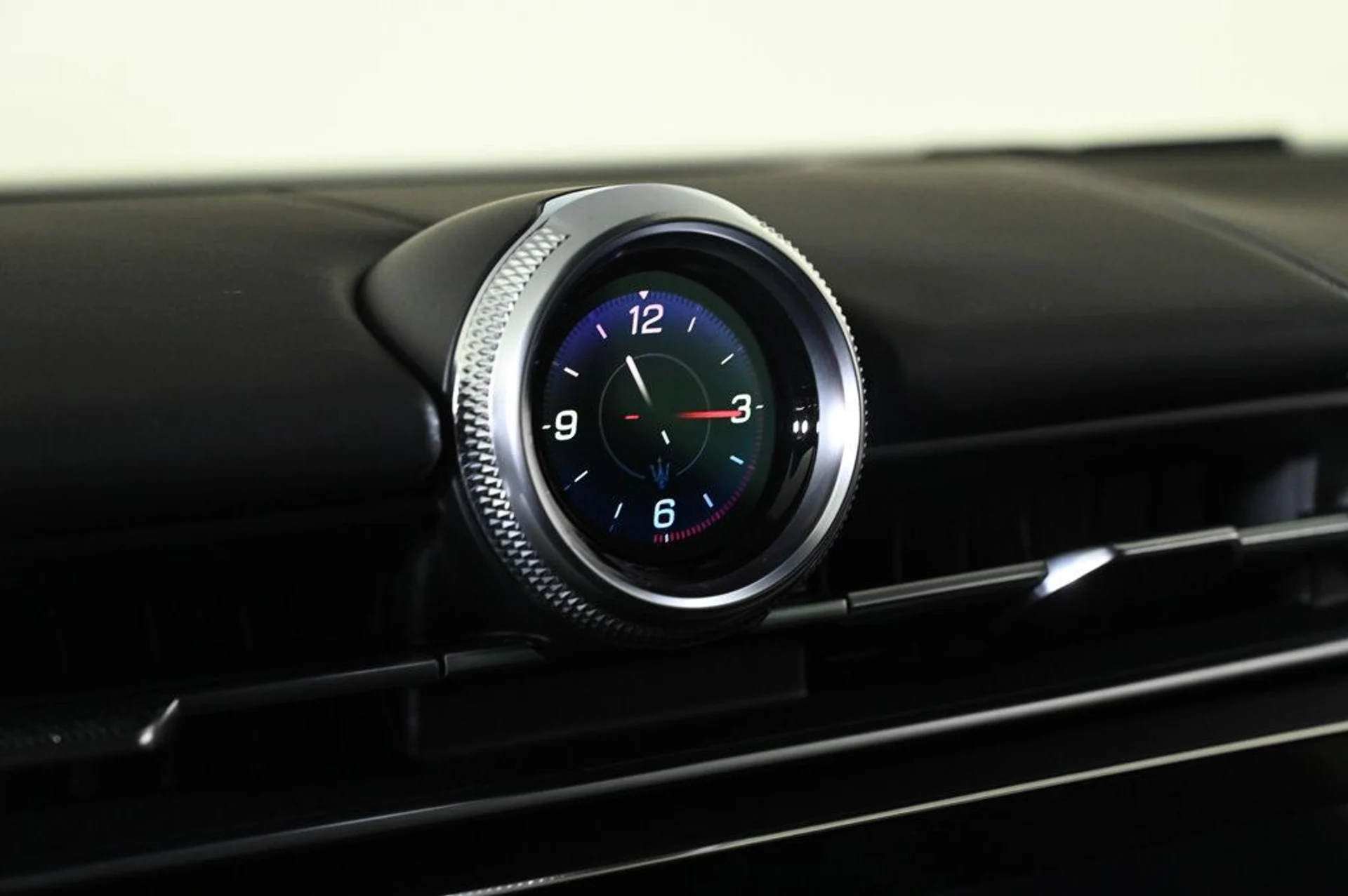 mph020_1868676931_used_2025_maserati_grecale_modena_11350_22945466_20_1024_8e30e7a91f