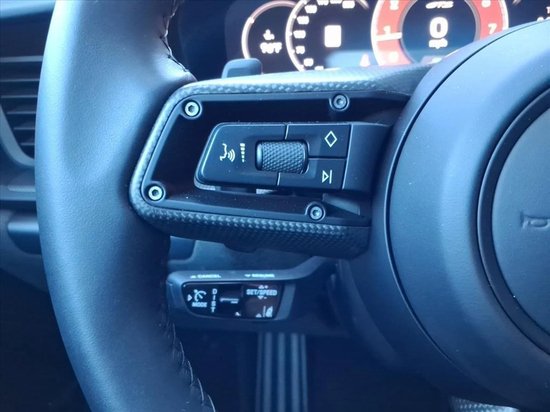 mph020_186875744_62ca5bdf87e580fb94e59ee784652674_00c57e3e67