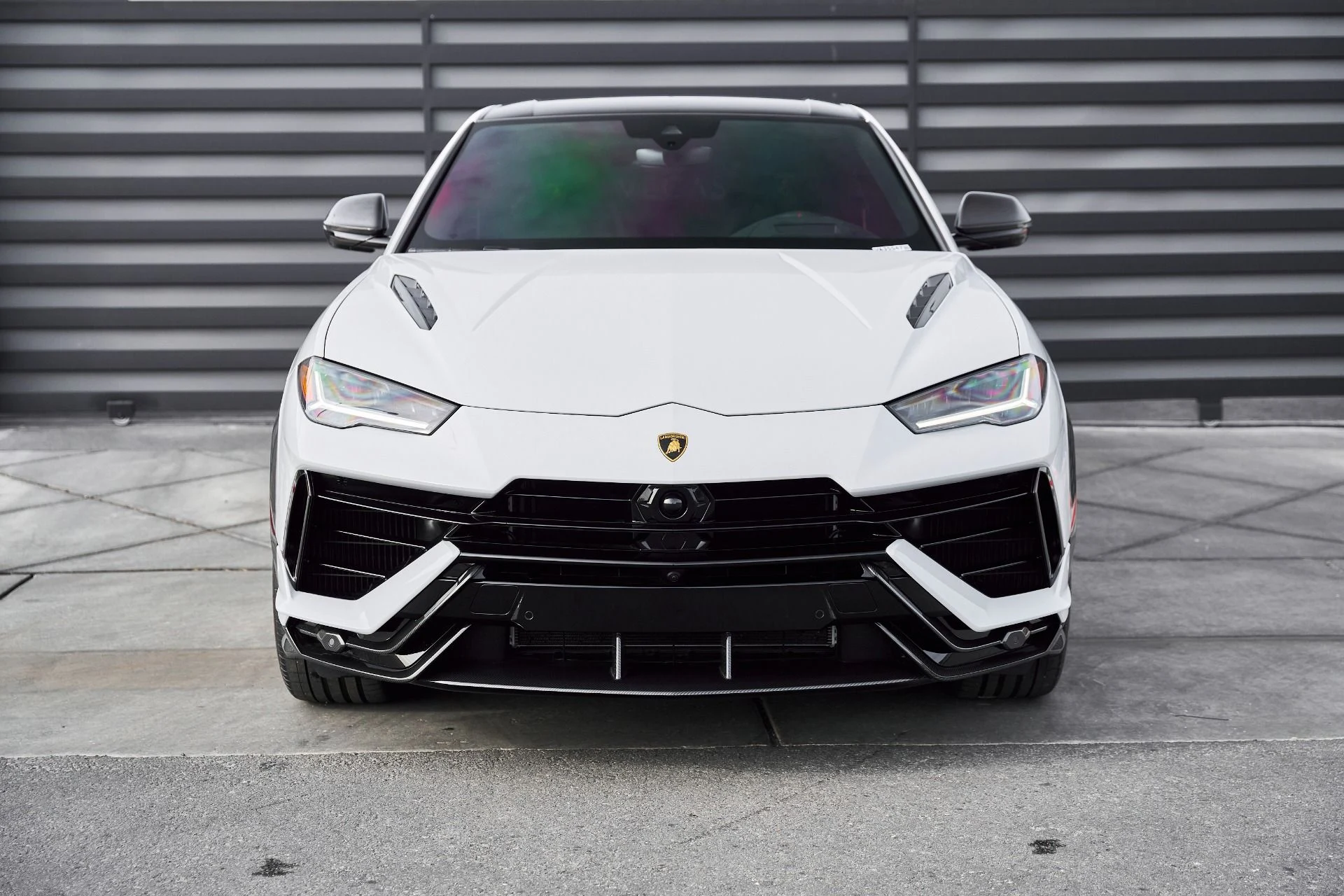 mph020_1869601359_Used_2024_Lamborghini_Urus_Performante_1768001106_428987ec6f