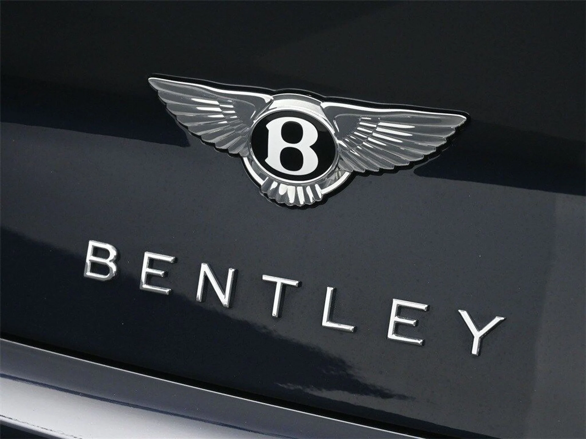 mph020_1869984481_4f009ba1f356d9ba4a5531fd1423827bx_d2226fc0e3