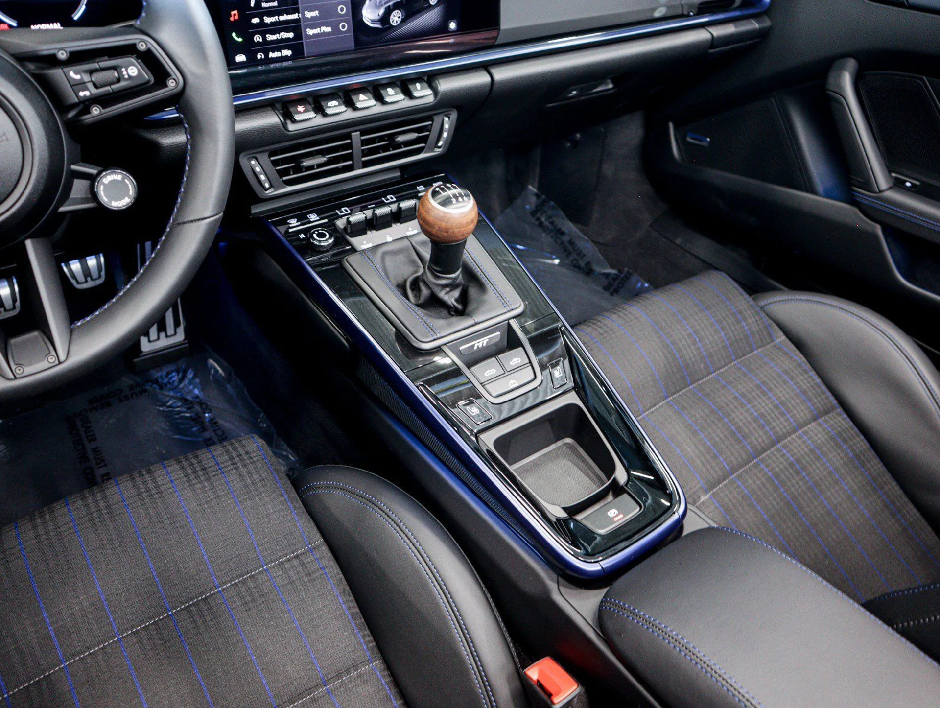 mph020_1871354841_a7fe87415d20ec65a4dfccb5789fea00_8486036d27