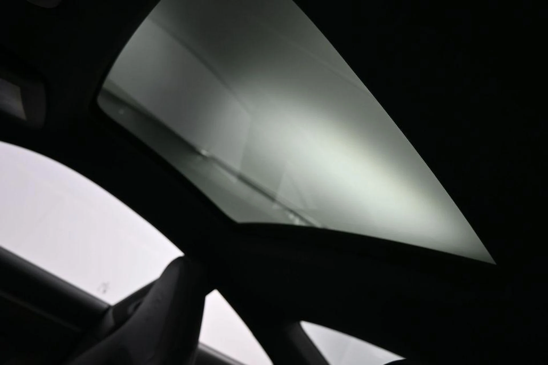 mph020_1871375780_qops_K0v_0_Nc_XF_Lj_J_G_Ub_U2_XEU_0_9565bba22b