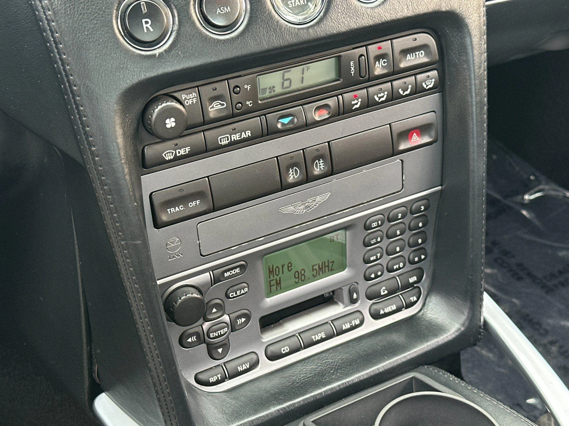 mph020_1871453063_Used_2005_Aston_Martin_Vanquish_S_1772012914_a3fb7cc329