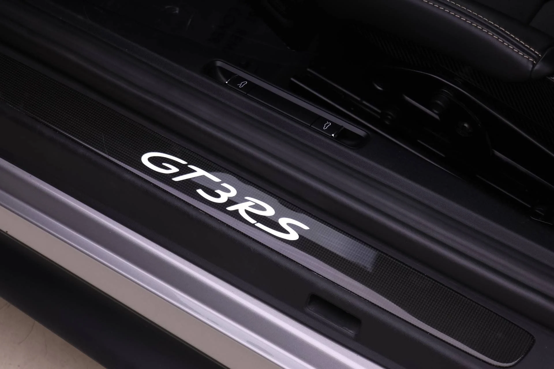 mph020_1874821165_6b44fa385b3bdbd6b830312960120fe3_22cad5562d