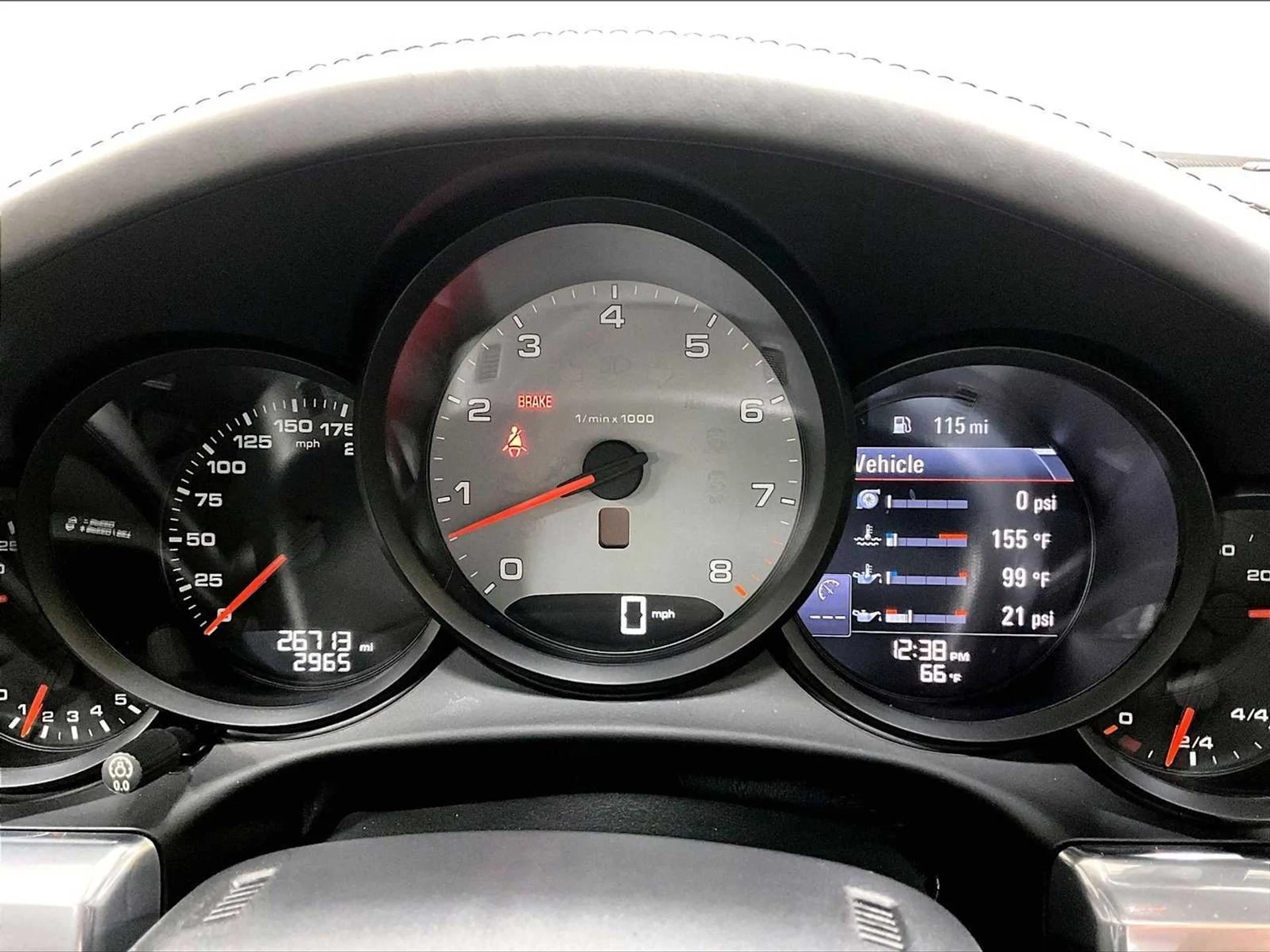 mph020_189041909_ded15f7b9f2d4ed98afe938f26412ec7x_7a70c7b395