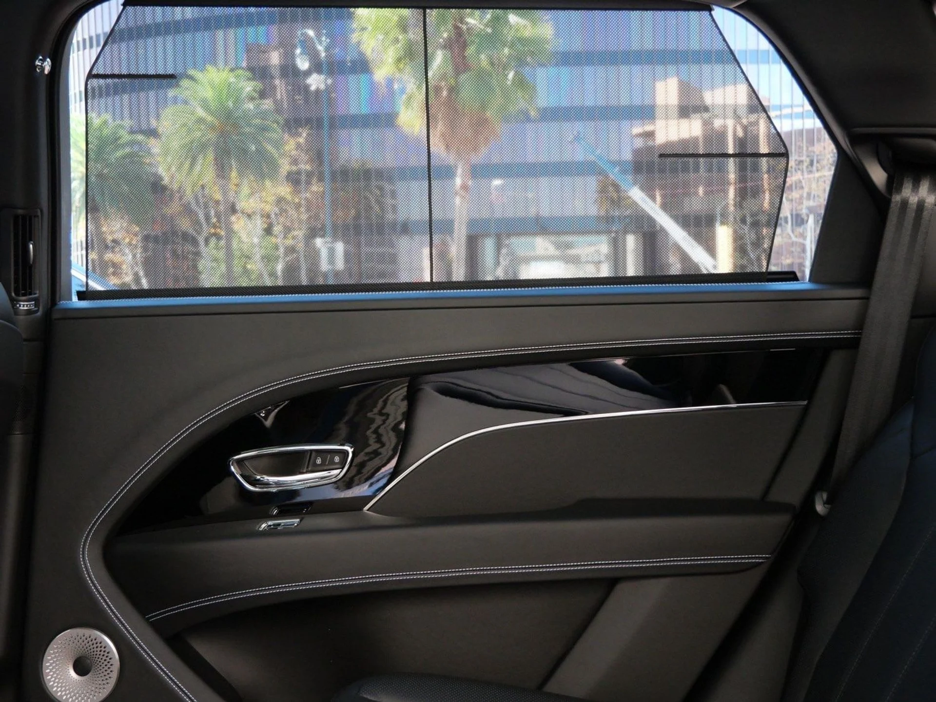 mph020_1892458780_15fc79d04d92498d36953f1be689b5d8x_a76dfa37b3