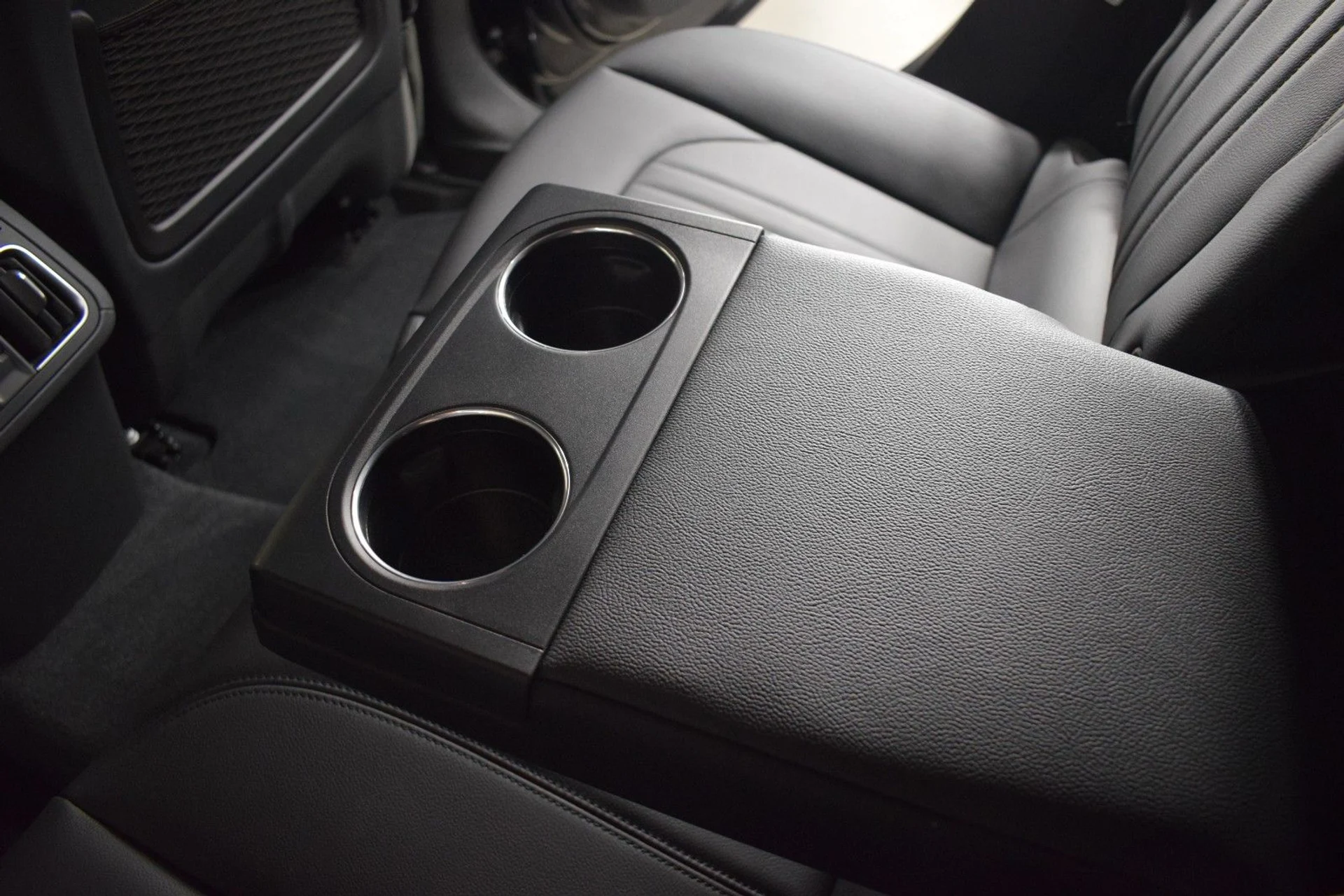 mph020_1894279554_942218ec20d37f8fd913640a587cacebx_fee116e1aa