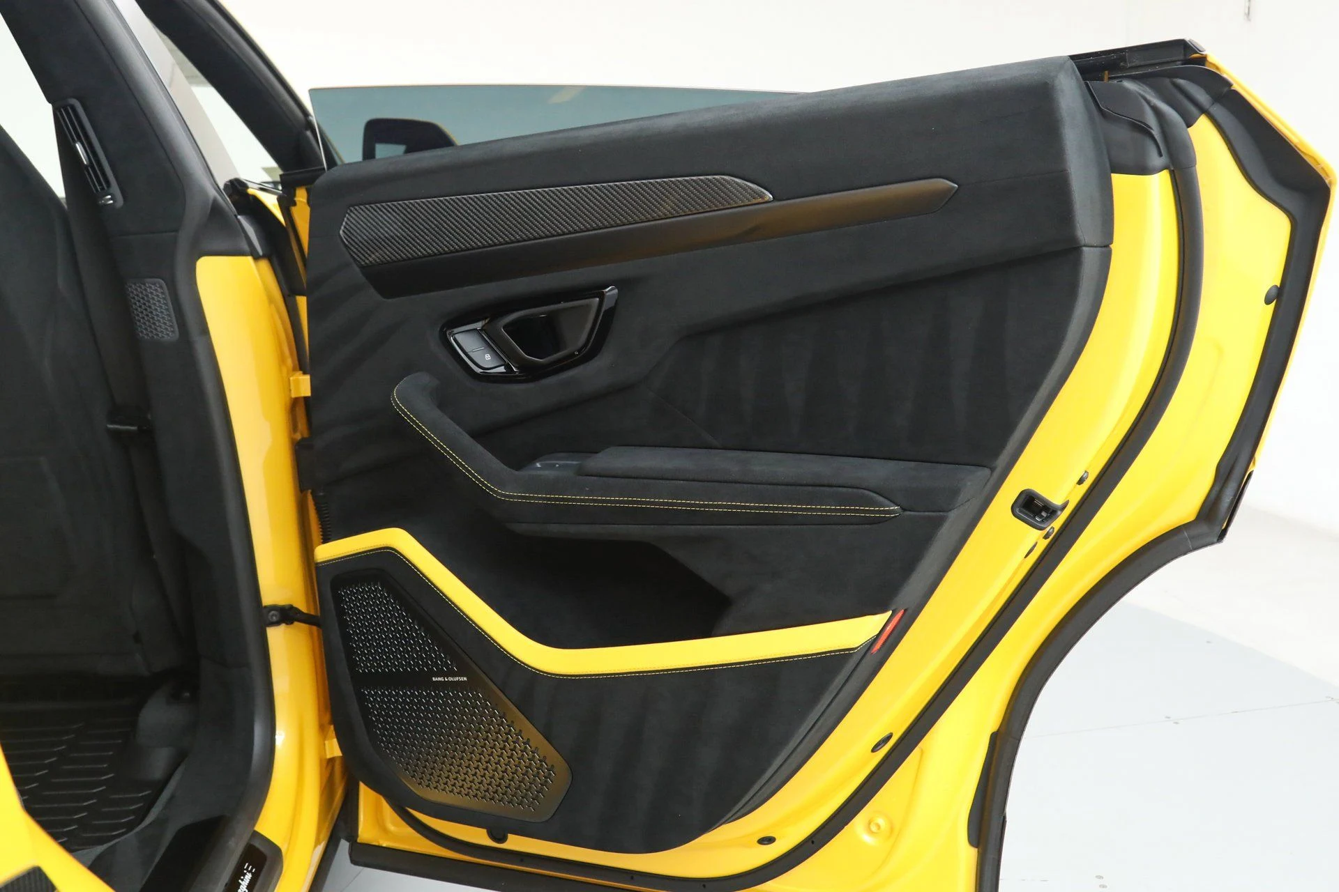 mph020_1894725220_7aa4f5eb18969f3d1b4b46a07381c2cd_048b4bc732