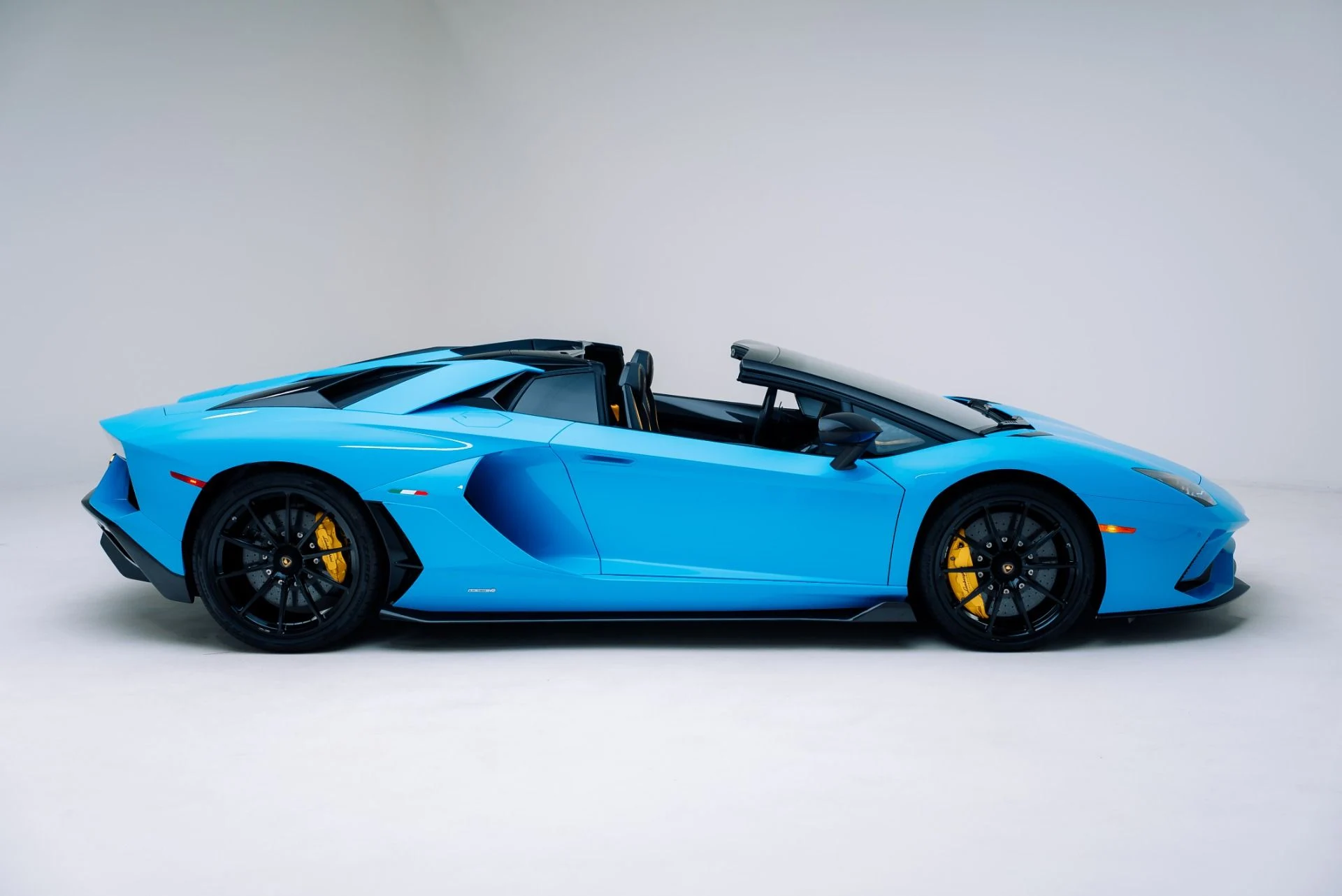 mph020_1897370631_Used_2022_Lamborghini_Aventador_LP_780_4_Ultimae_1767657027_35d2715a81