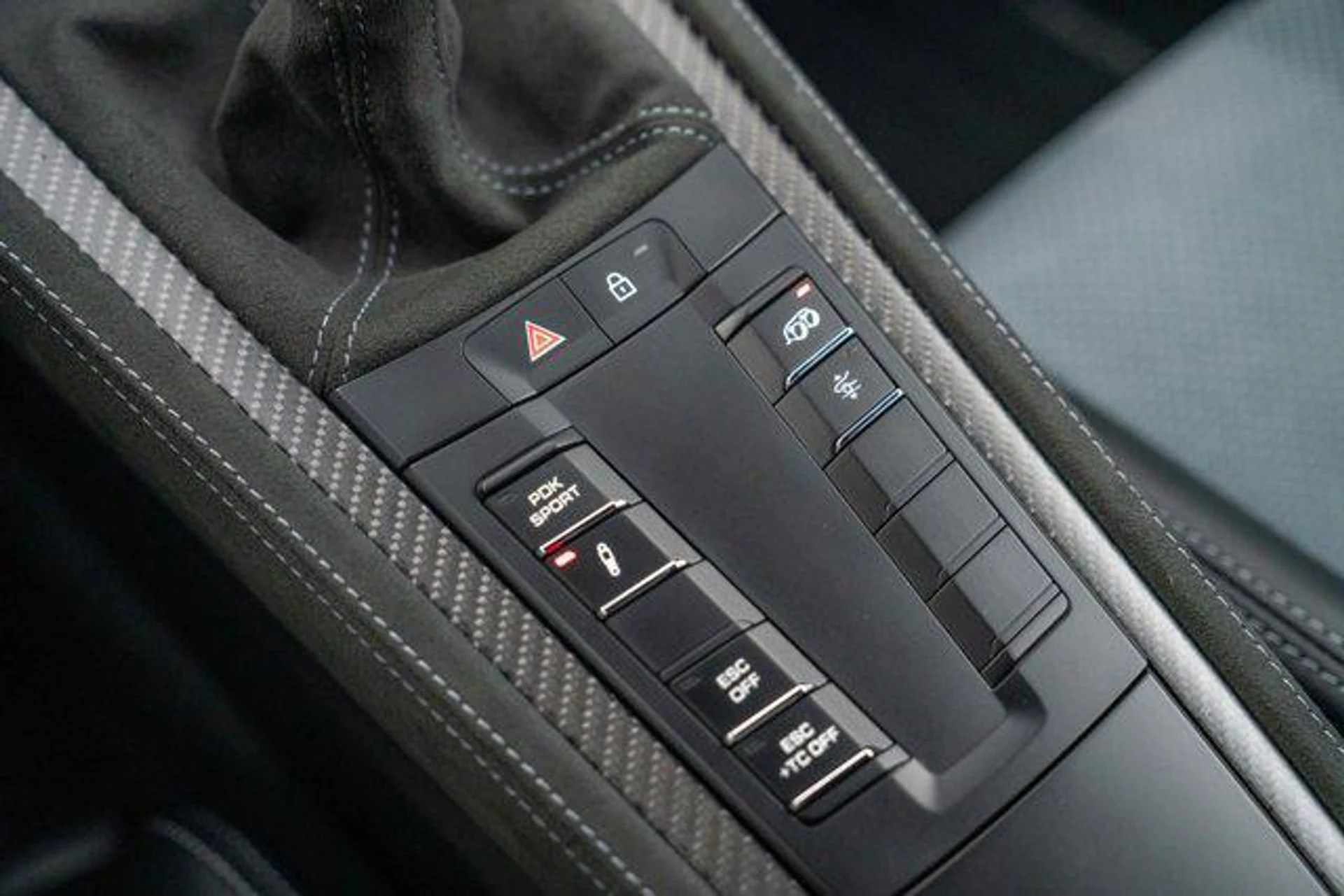 mph020_1903922963_v_Jpl8_NR_8_Yan_D7a_7lu_C3nqo_s_a085752b74