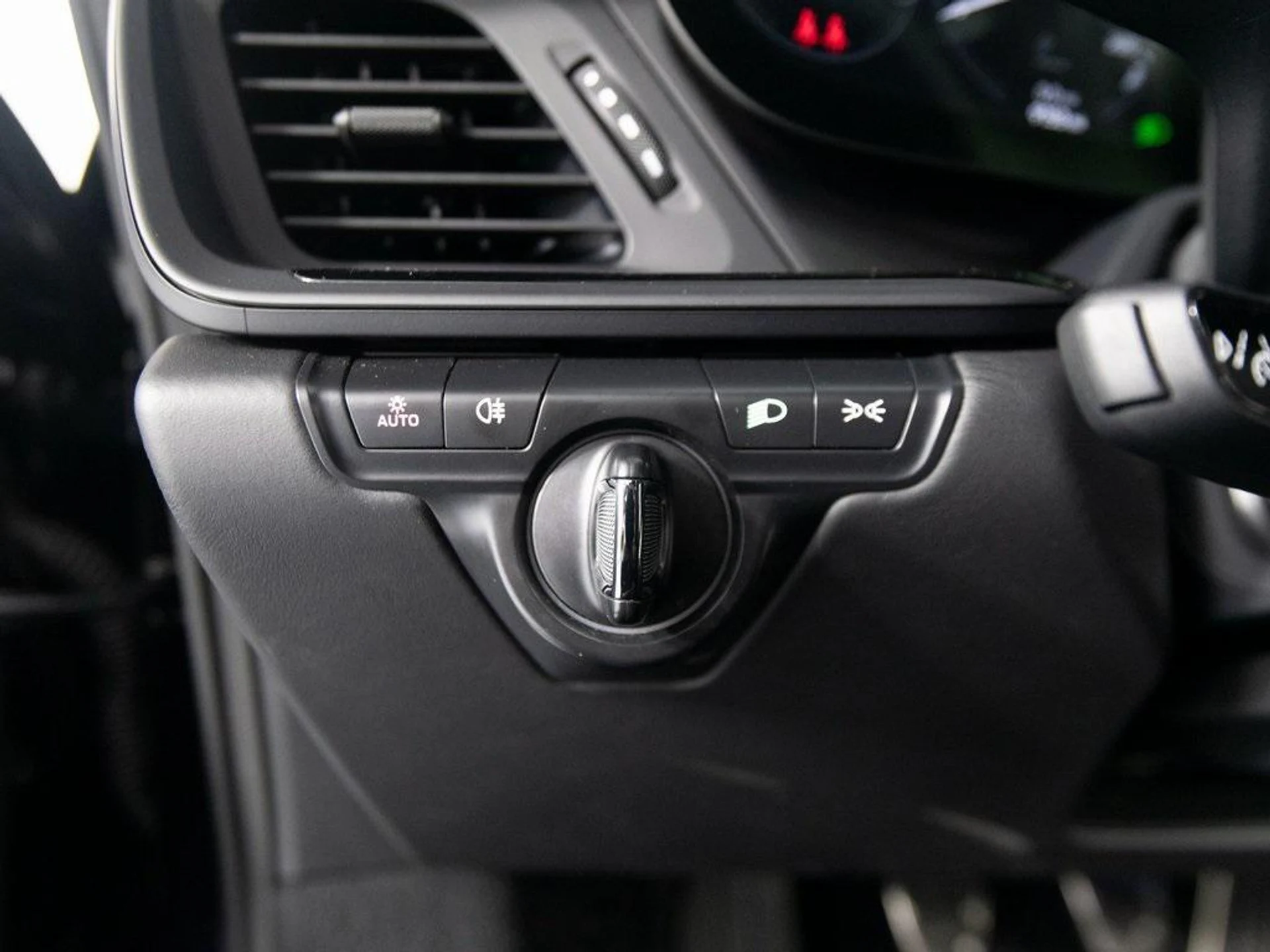 mph020_1923251865_9_Hx_b_JPMU_5_Z_Ayj_Q_Eo2_CG_5pok_Hc_6aaff40686