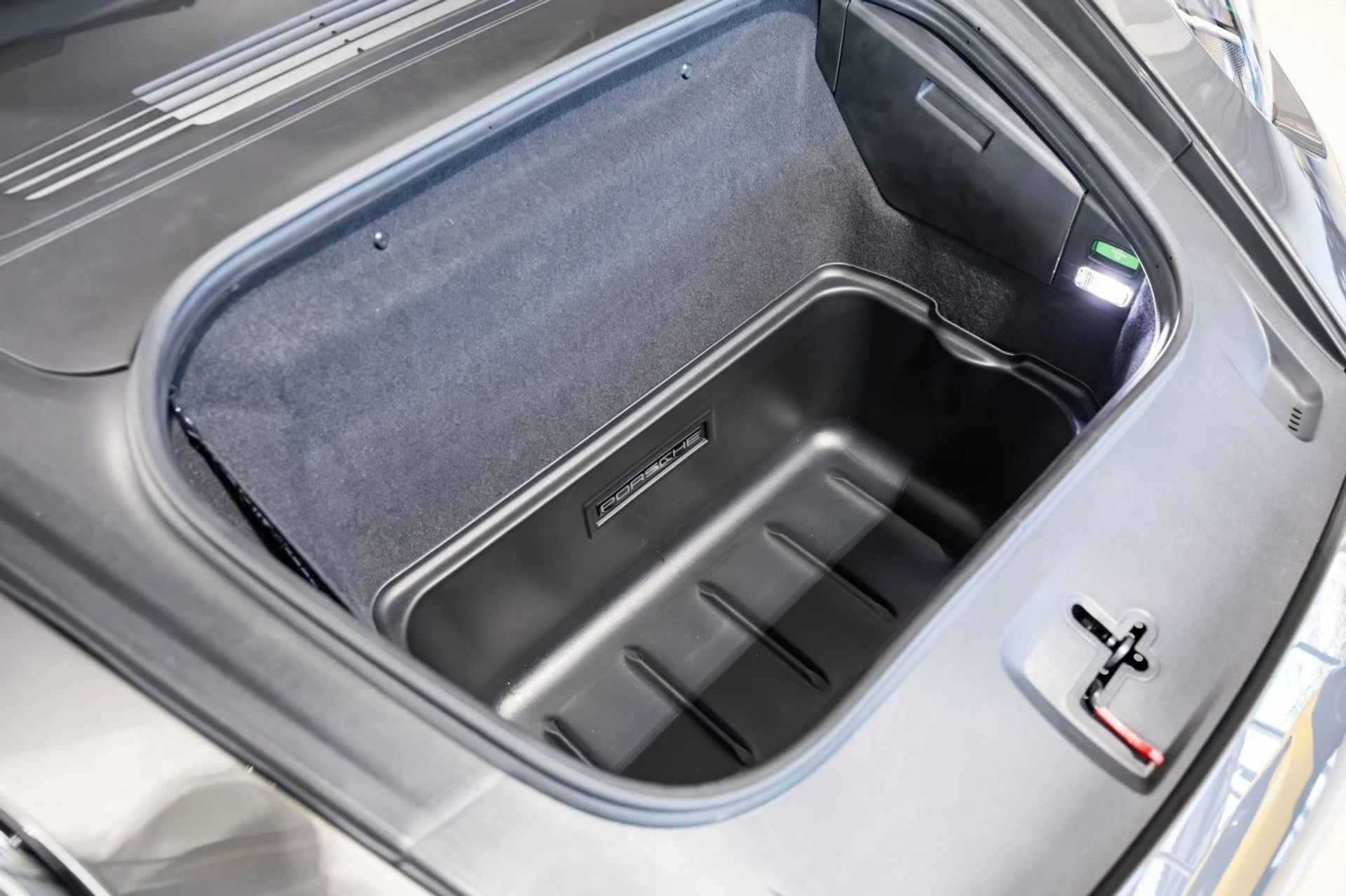 mph020_1924508627_hw_d1dd4c3502