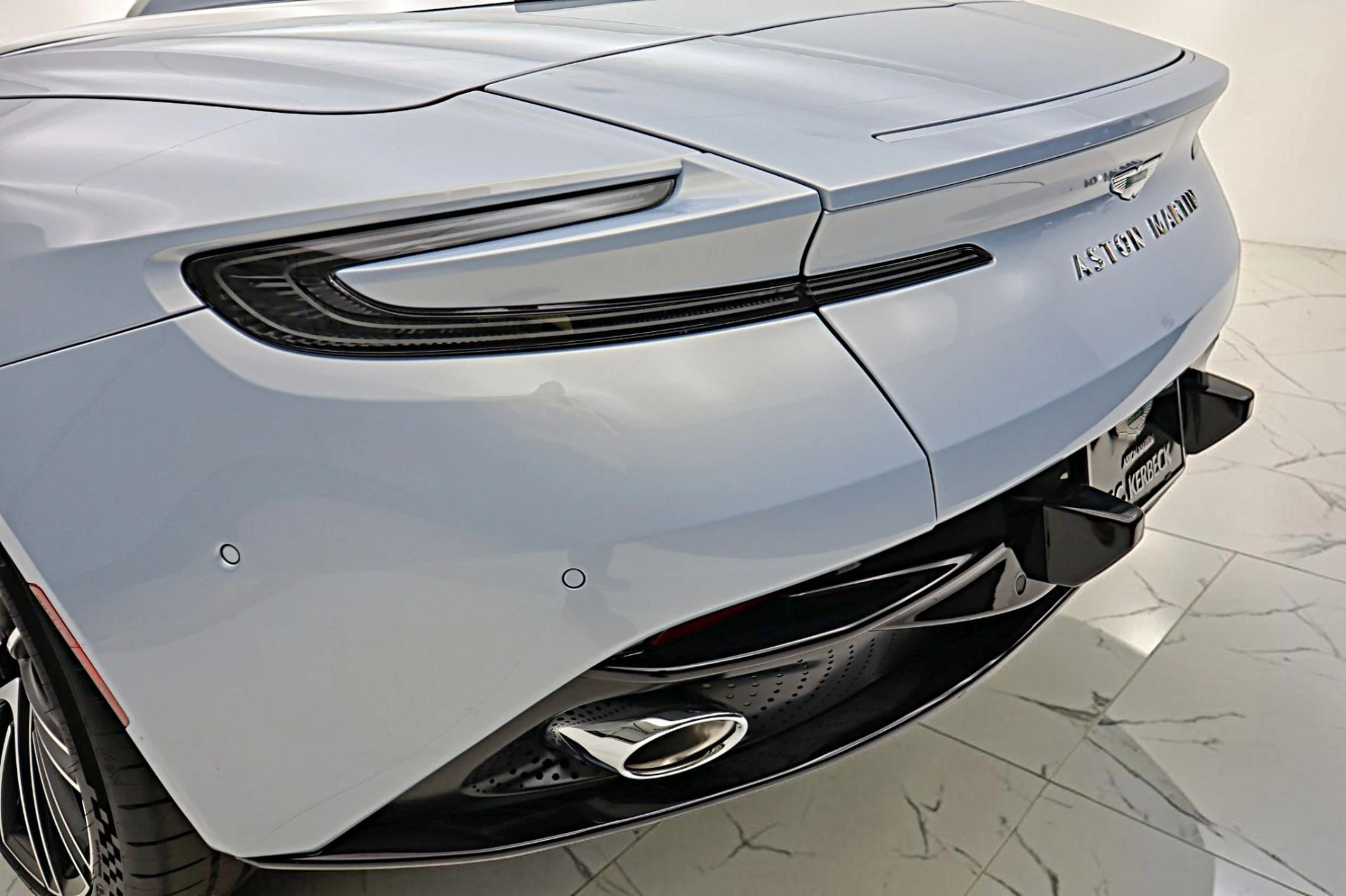 mph020_1925336313_New_2026_Aston_Martin_DB_12_Volante_9242bc5a70