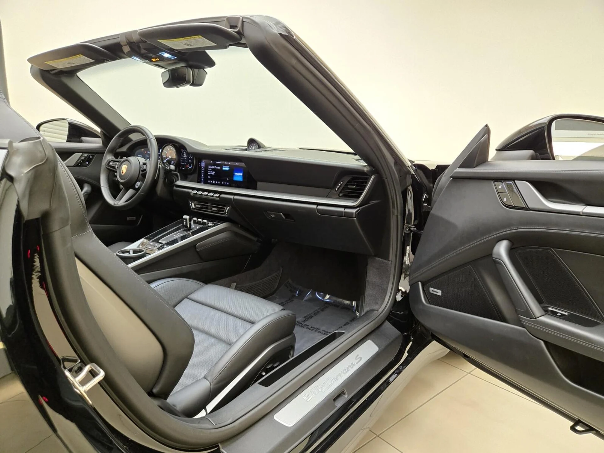 mph020_1940496353_Used_2020_Porsche_911_Carrera_S_1777354784_d9c3cfde1a