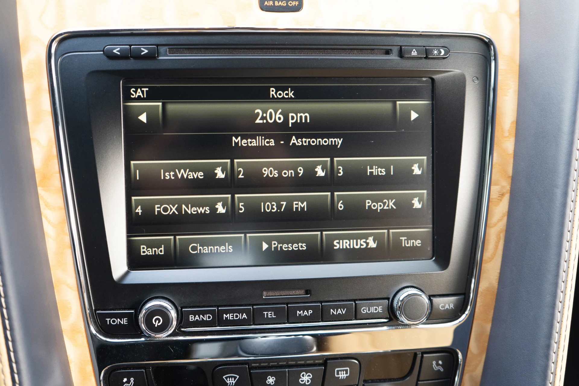 mph020_1941338790_21_50ab1f0f45