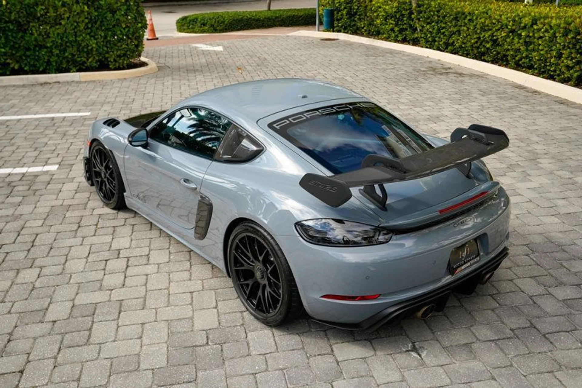 mph020_1959037778_22949520_21_800_3c8949ee3f