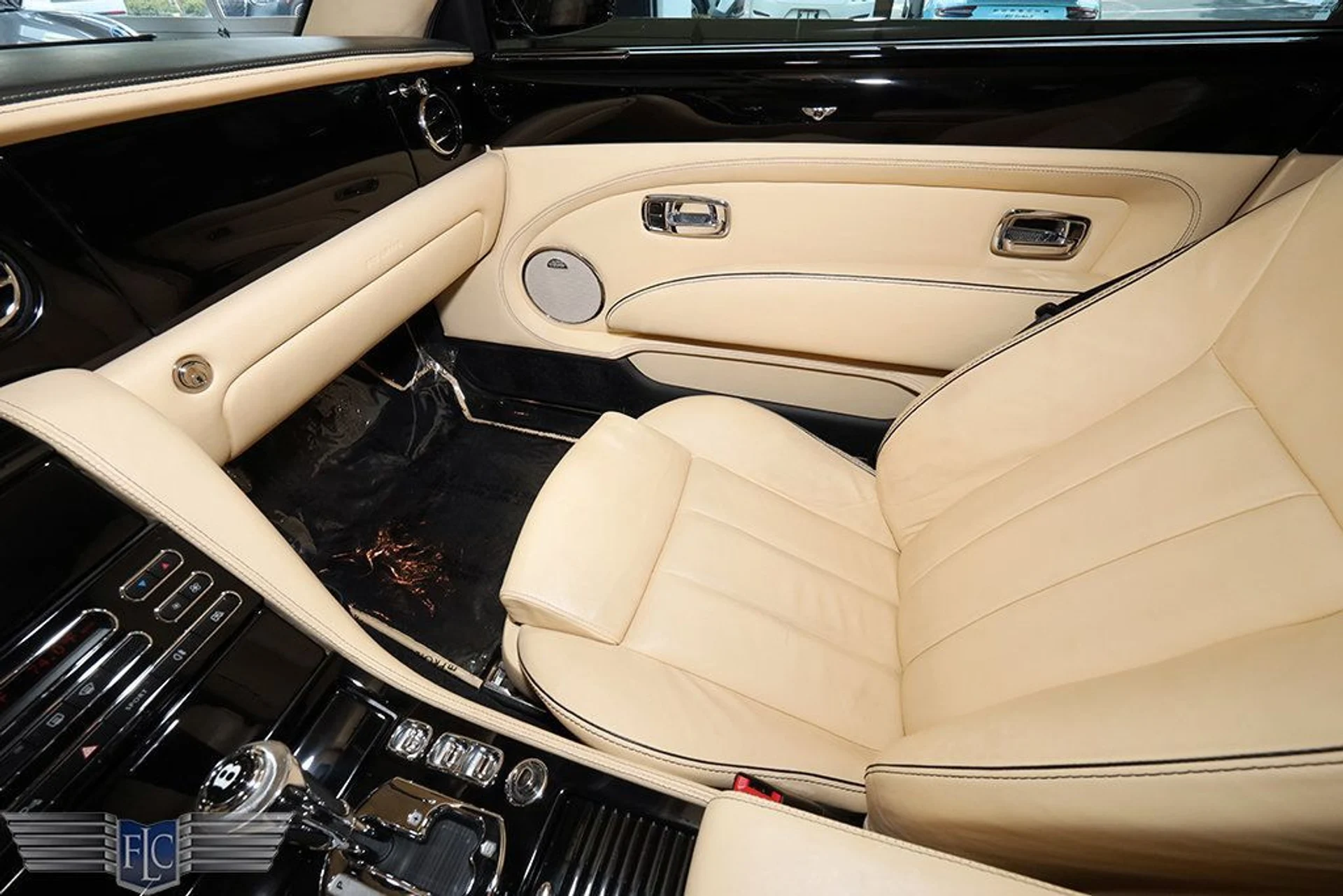 mph020_1959369738_used_2009_bentley_brooklands_2drcoupe_9689_23015098_21_1024_536d7d8a12