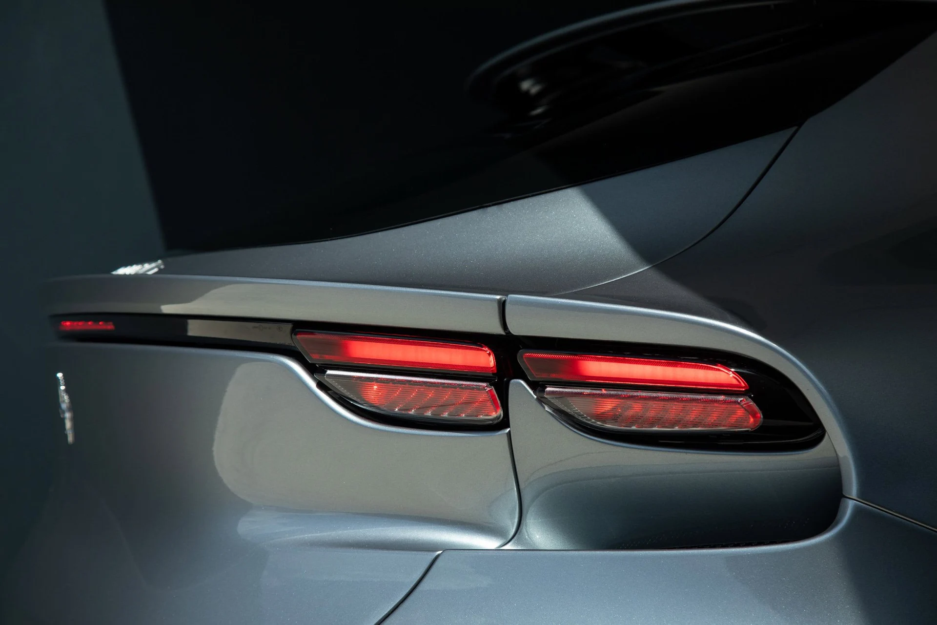 mph020_1960442694_bd4291b828aee0416d2df39d45471786_5cecdac18f