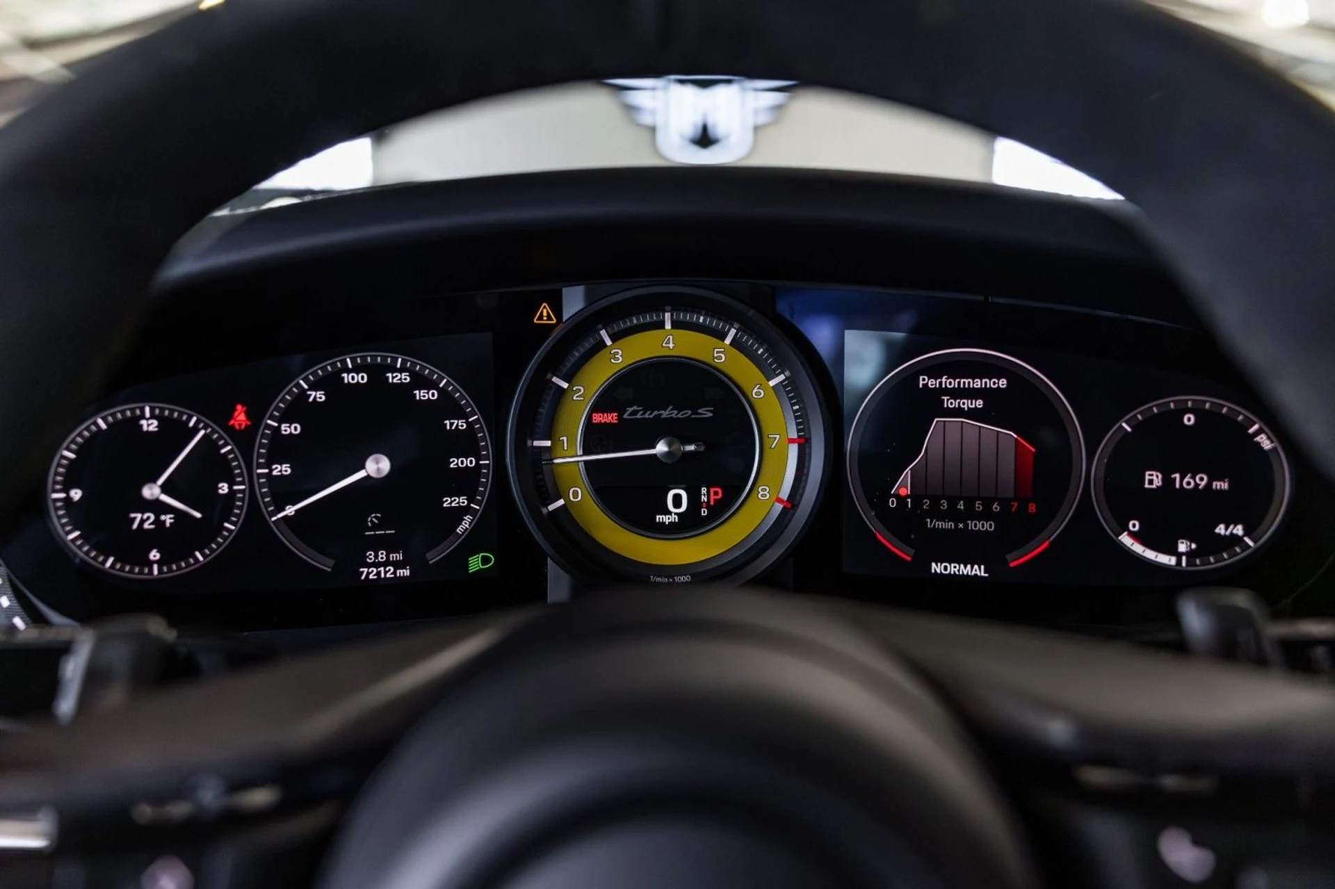 mph020_1961022279_w_Q_c971f1f623