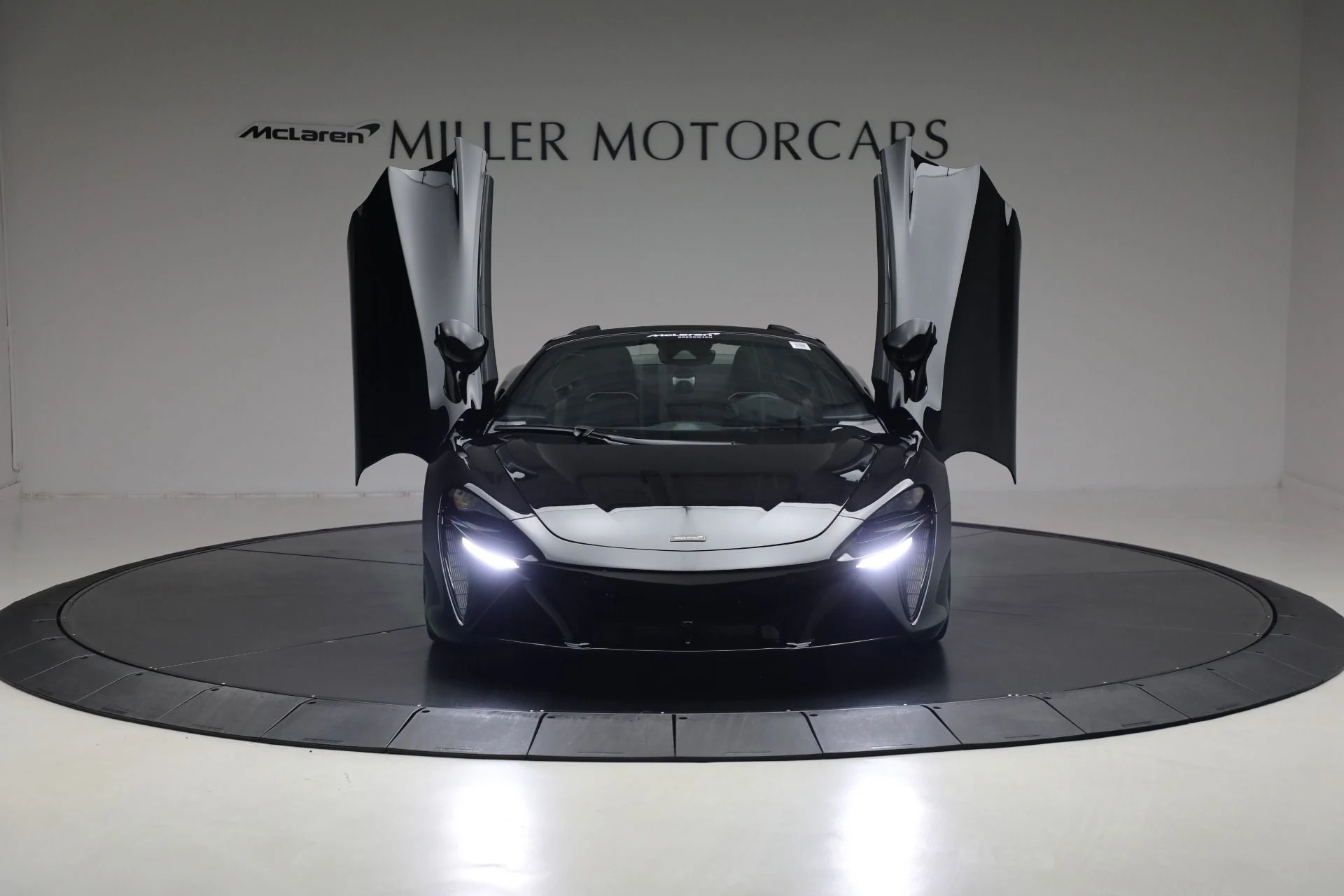 mph020_1962424879_New_2025_Mc_Laren_Artura_Spider_37951e7376