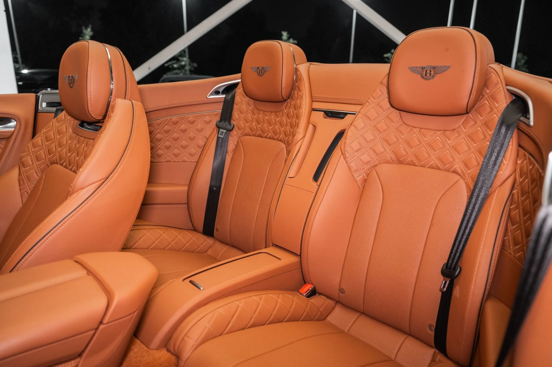 mph020_1962649700_Used_2022_Bentley_Continental_GTC_V8_1757170788_93944501e0