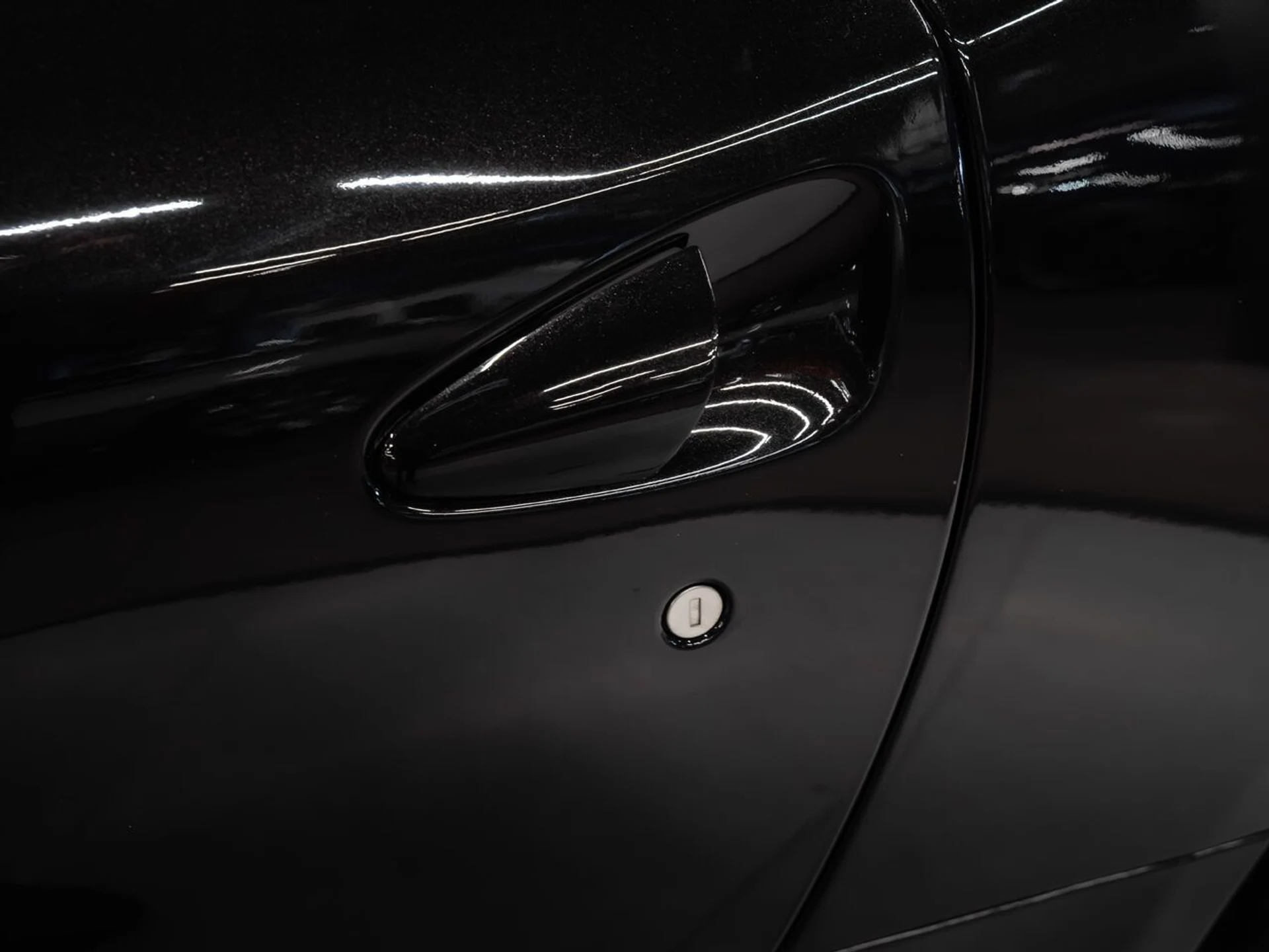 mph020_1965345565_ferrari_california_2015_8f2be514e6
