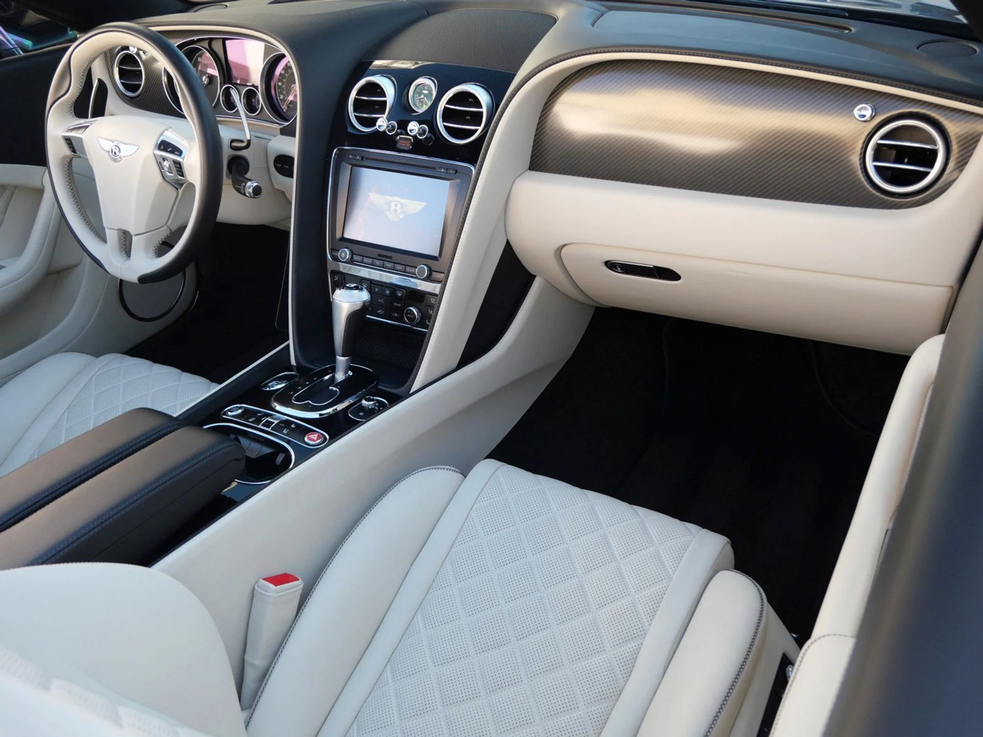 mph020_1966593807_31443c7162202a34bba4c7f5f03ba40ex_f481c28724