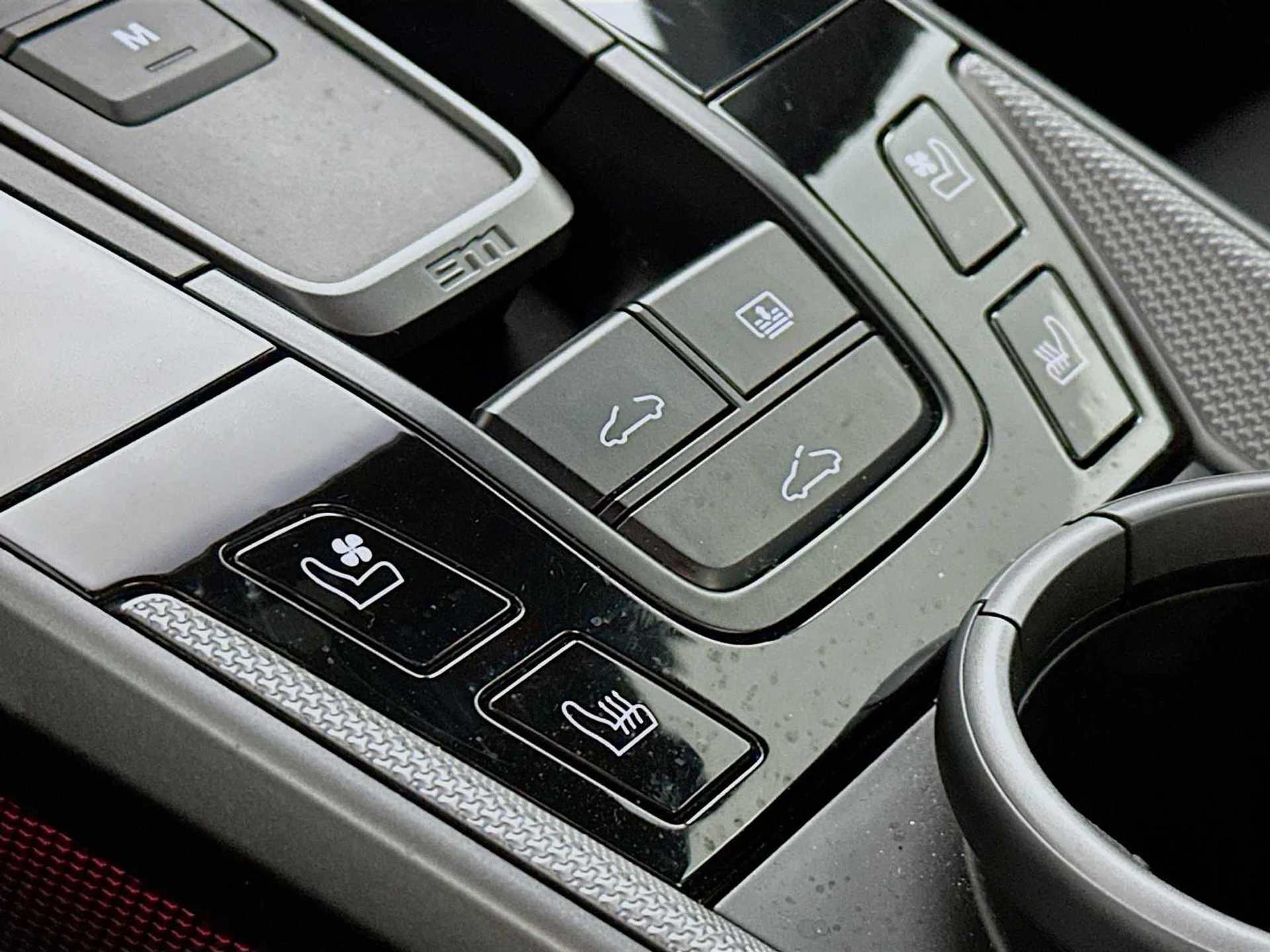 mph020_1969088770_c580fdea68a9cf022fe1250066e7bed8_01a9dfbb27