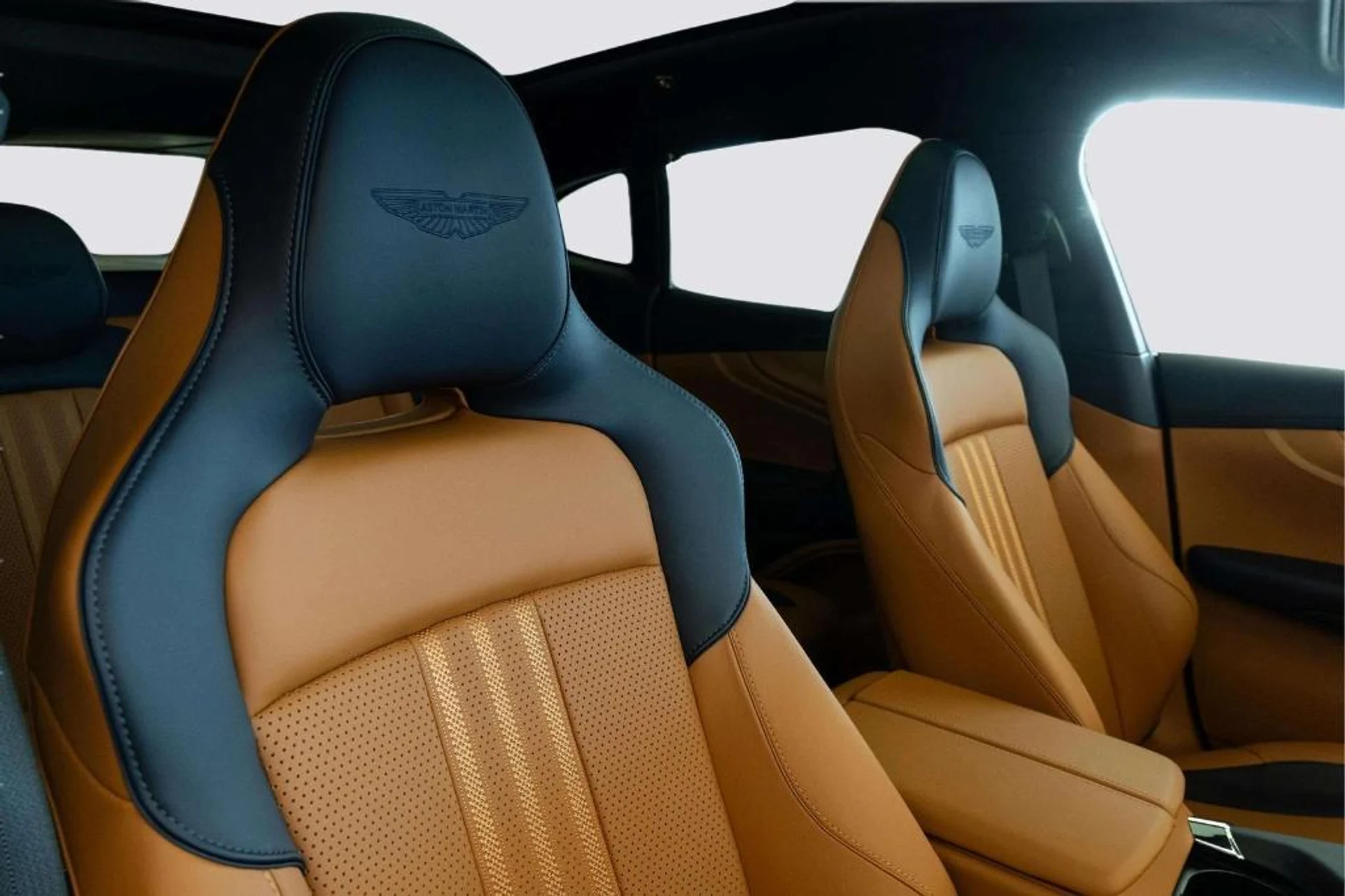 mph020_1969694597_sqyzr_Km_Mn7m_BW_2_Z301_C08xa_Ekc_f091a9939c