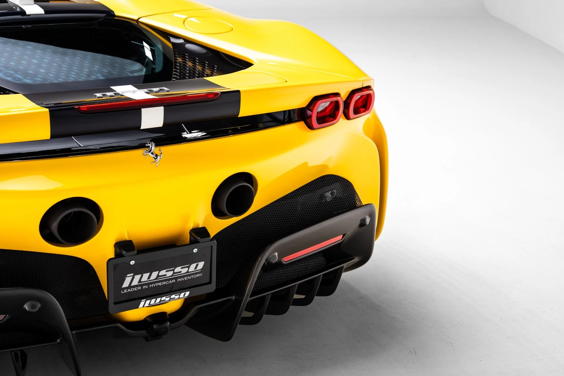 mph020_1975116797_Used_2024_Ferrari_SF_90_Spider_1770854329_4ff2904860