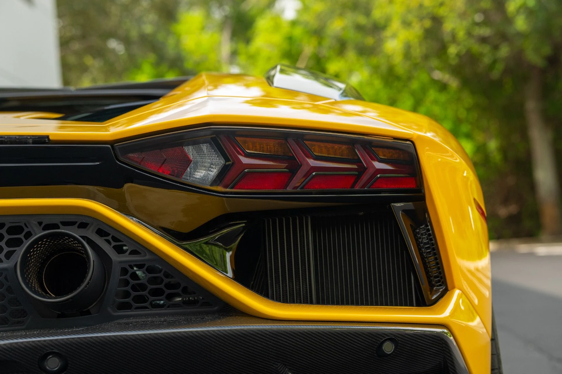 mph020_1976267188_Used_2022_Lamborghini_Aventador_LP_780_4_Ultimae_1757714109_6a4976e934