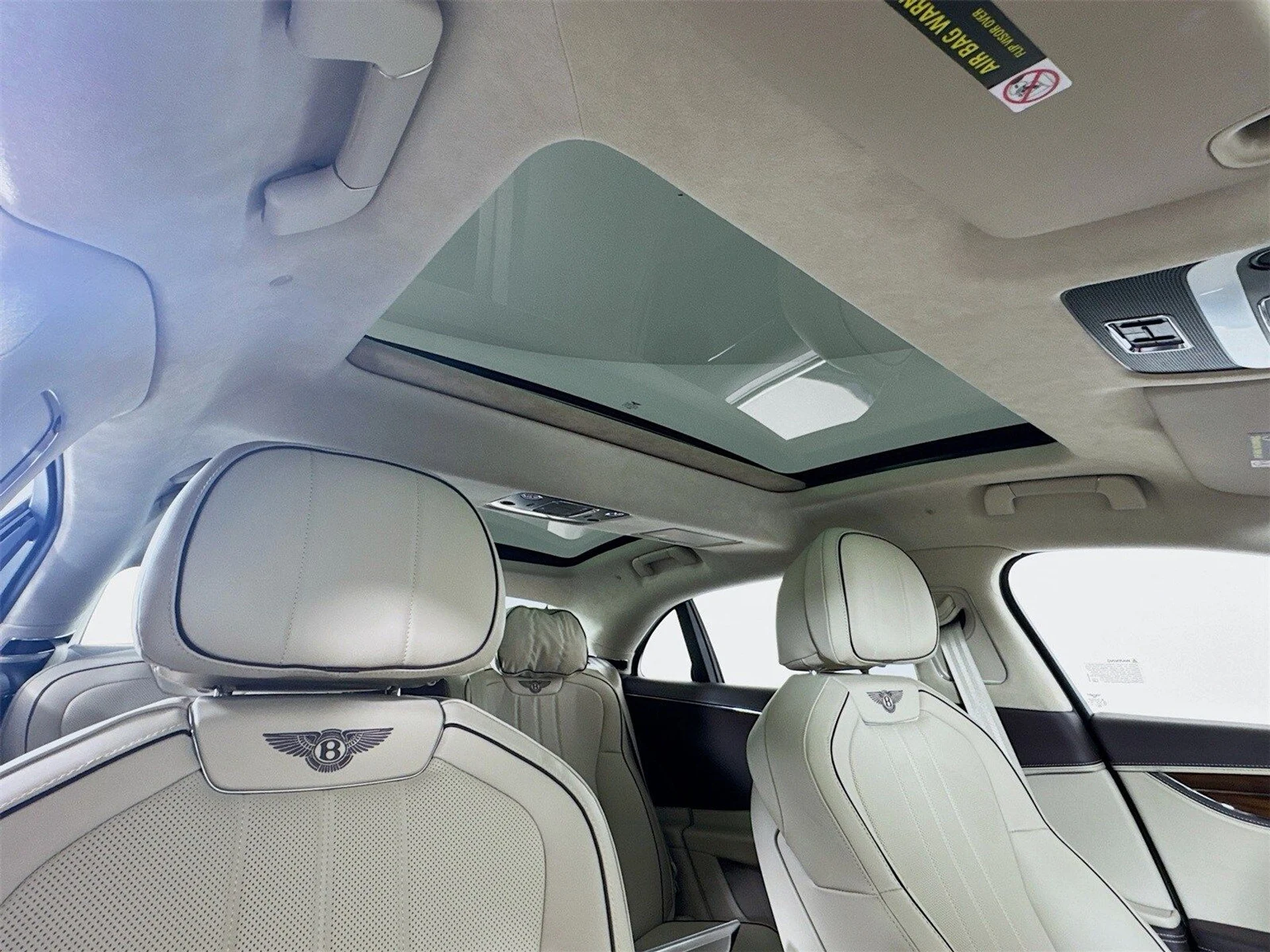 mph020_1978167085_5bd69c8ff448ba5faaeb9e41282089c5x_9a0baa401b