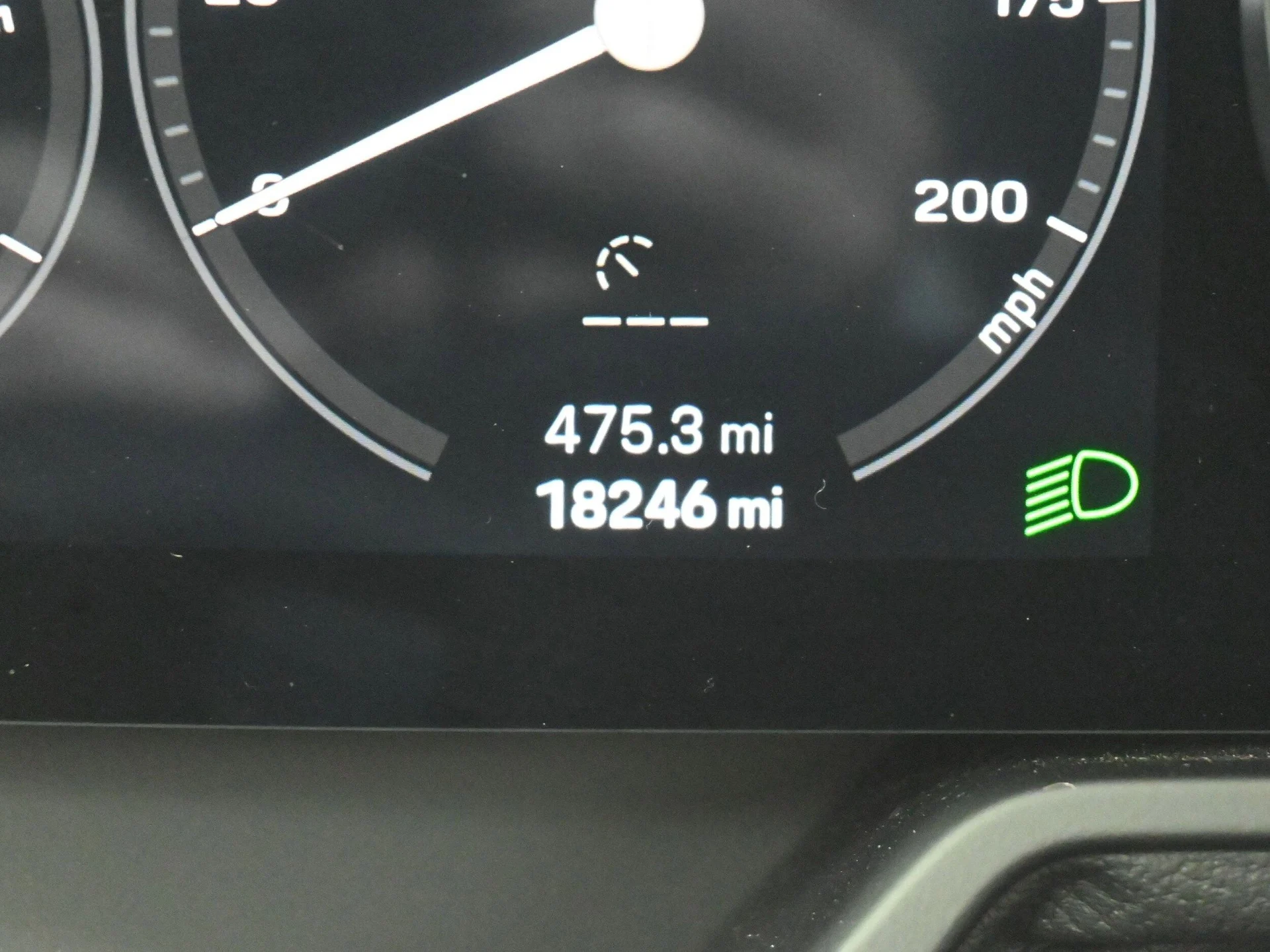 mph020_198160_7884143214556e77595dcd2bcac481b2x_582e8aa4d8