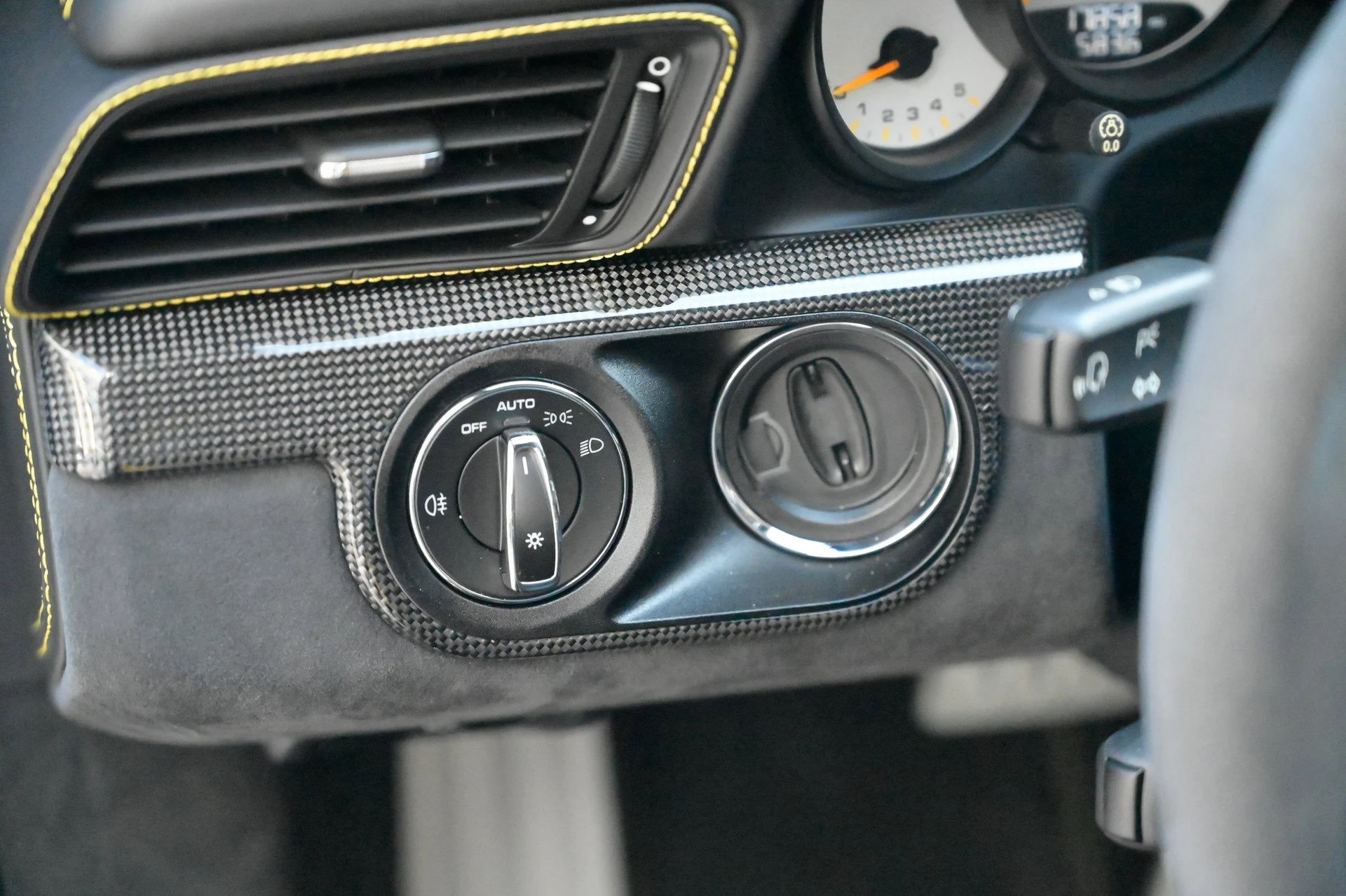 mph020_1988066688_6025af86f6e64a579c558efab6a87a9e_8d6f203da7