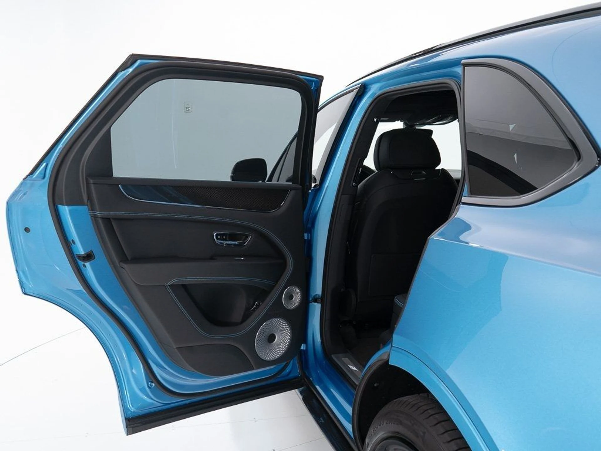 mph020_1990419397_8b408eefa8bcb4bae4617c0fb5eb0825_58376c2e92