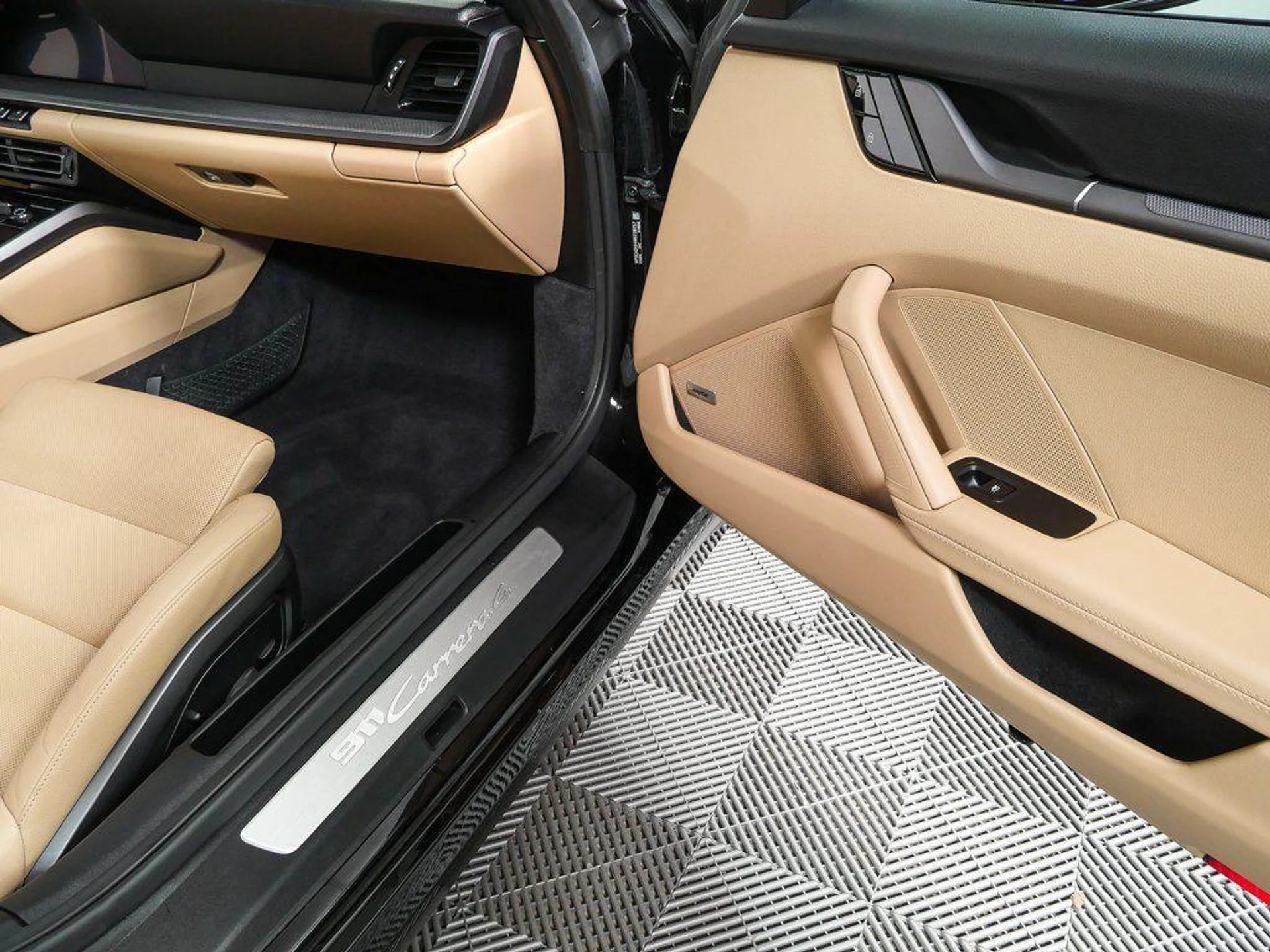 mph020_1991471005_3_D_Ti2_Qxf_Bs3uai_F_Uu417zo_Zo_Zp_Y_9db7329531