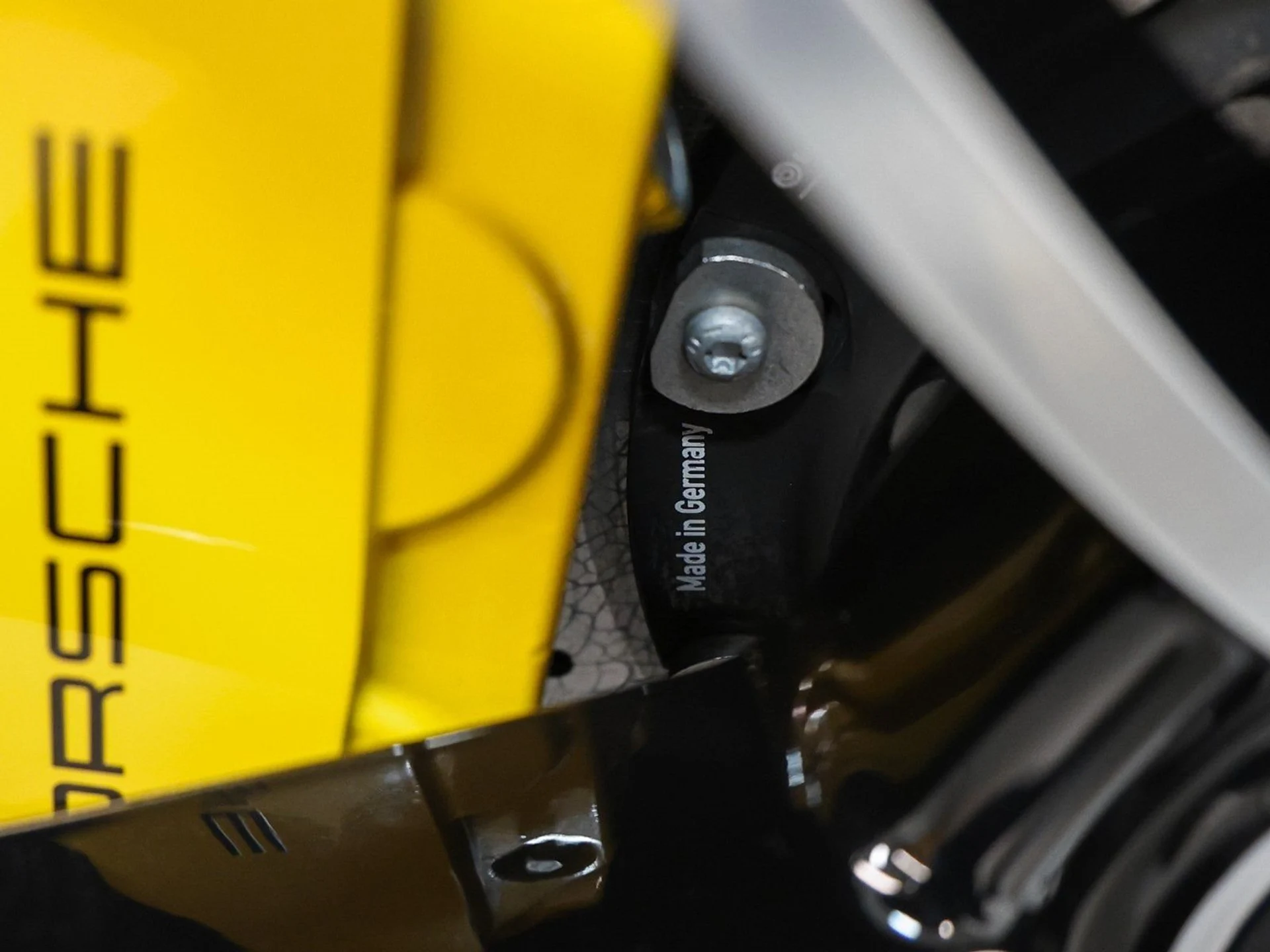 mph020_199775985_21_cbc1f64a6b