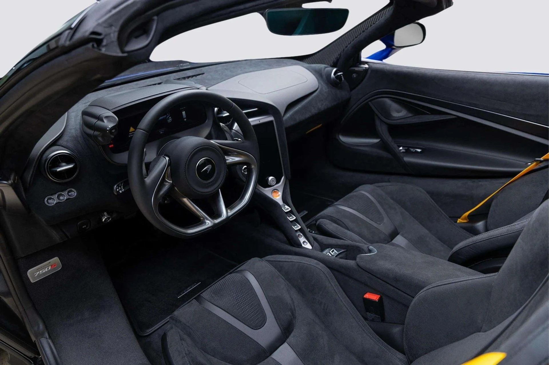 mph020_2000024948_image_21_0dea9e85ad