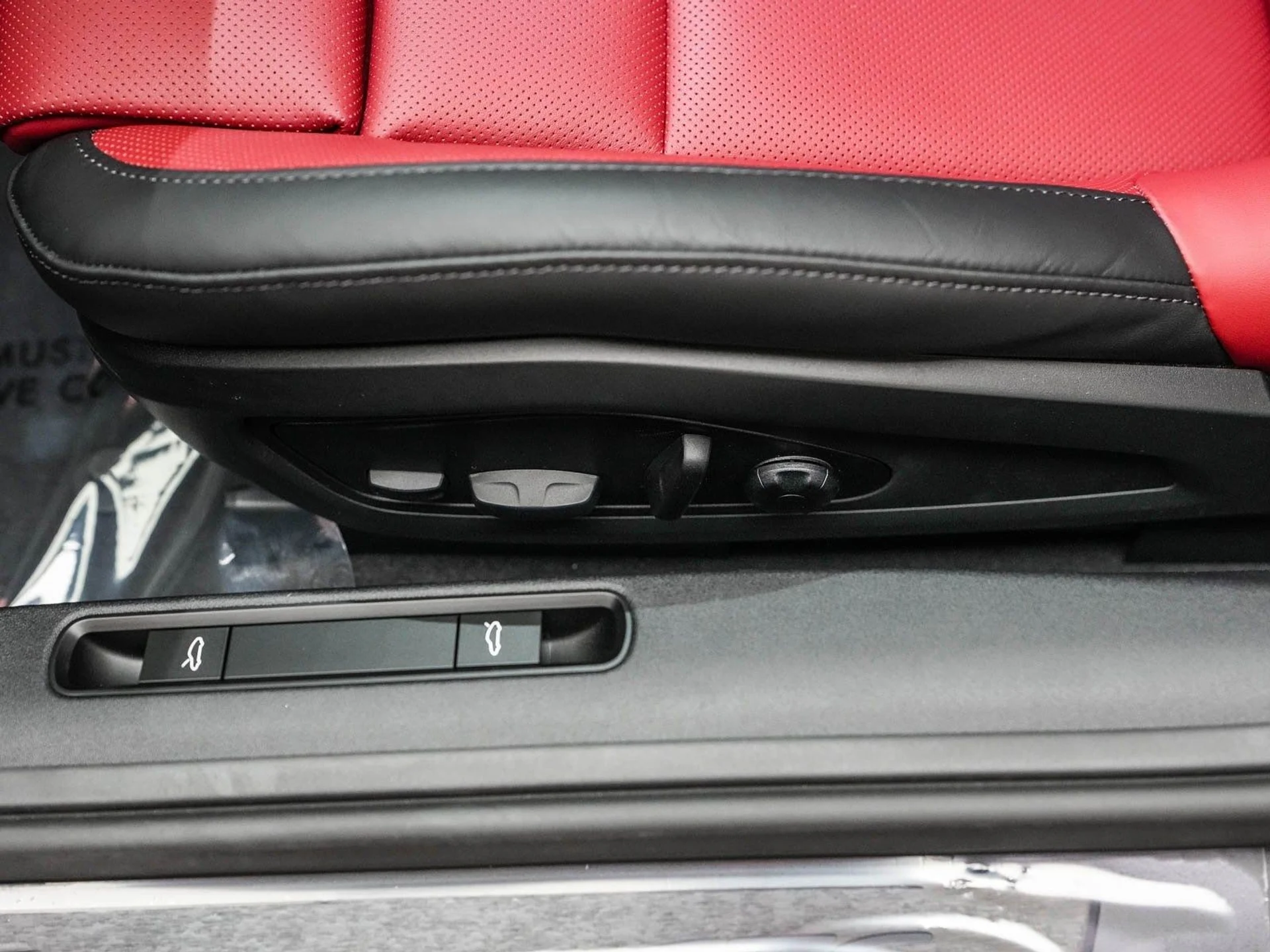 mph020_2007109678_3e3098e74f118b273bcbf0dfe5ce6886x_cfbeb096d8