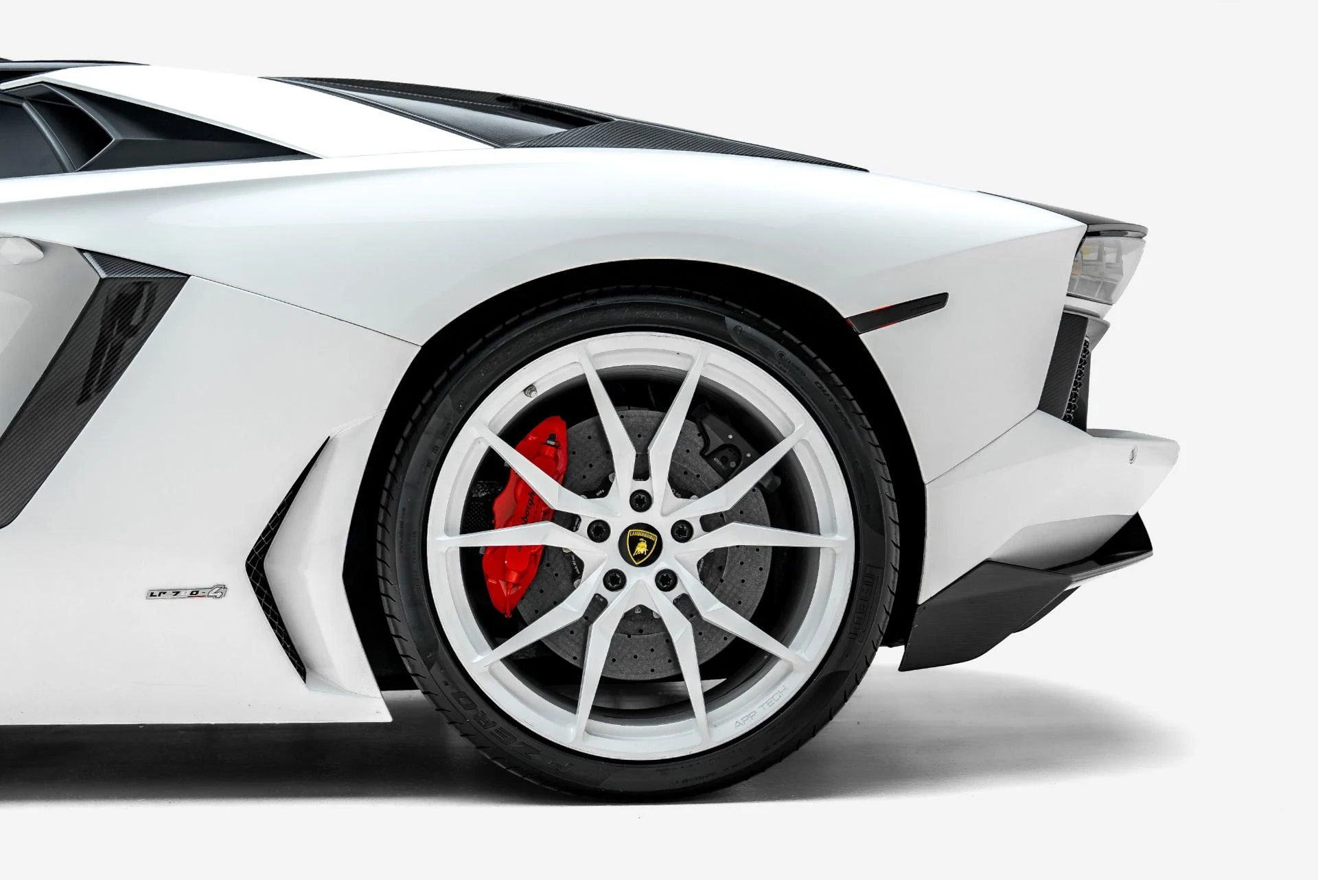mph020_2007253737_Used_2016_Lamborghini_Aventador_LP_700_4_1790099094_251f9b136f