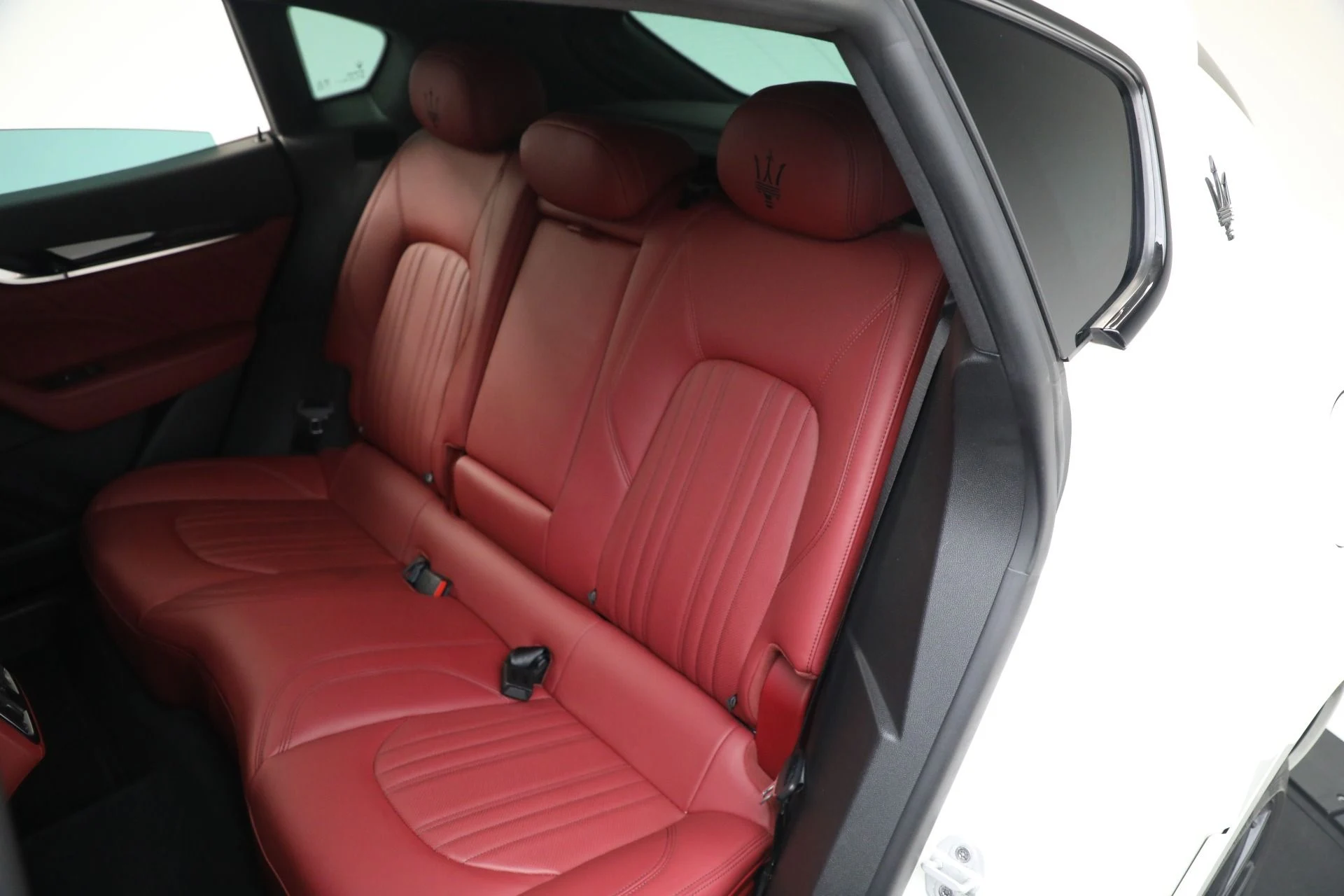 mph020_2015825294_Used_2022_Maserati_Levante_Modena_1761157325_8ad564d44a