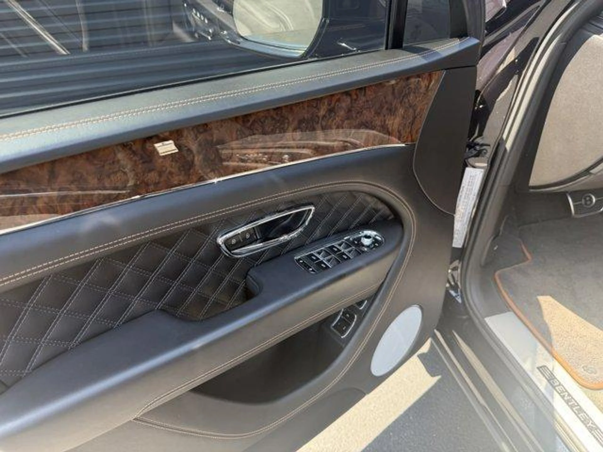 mph020_2020553456_8_V_Cajkxnxq_Kj9wk_Ruvd56_S6p_C_Zw_030dcafe63