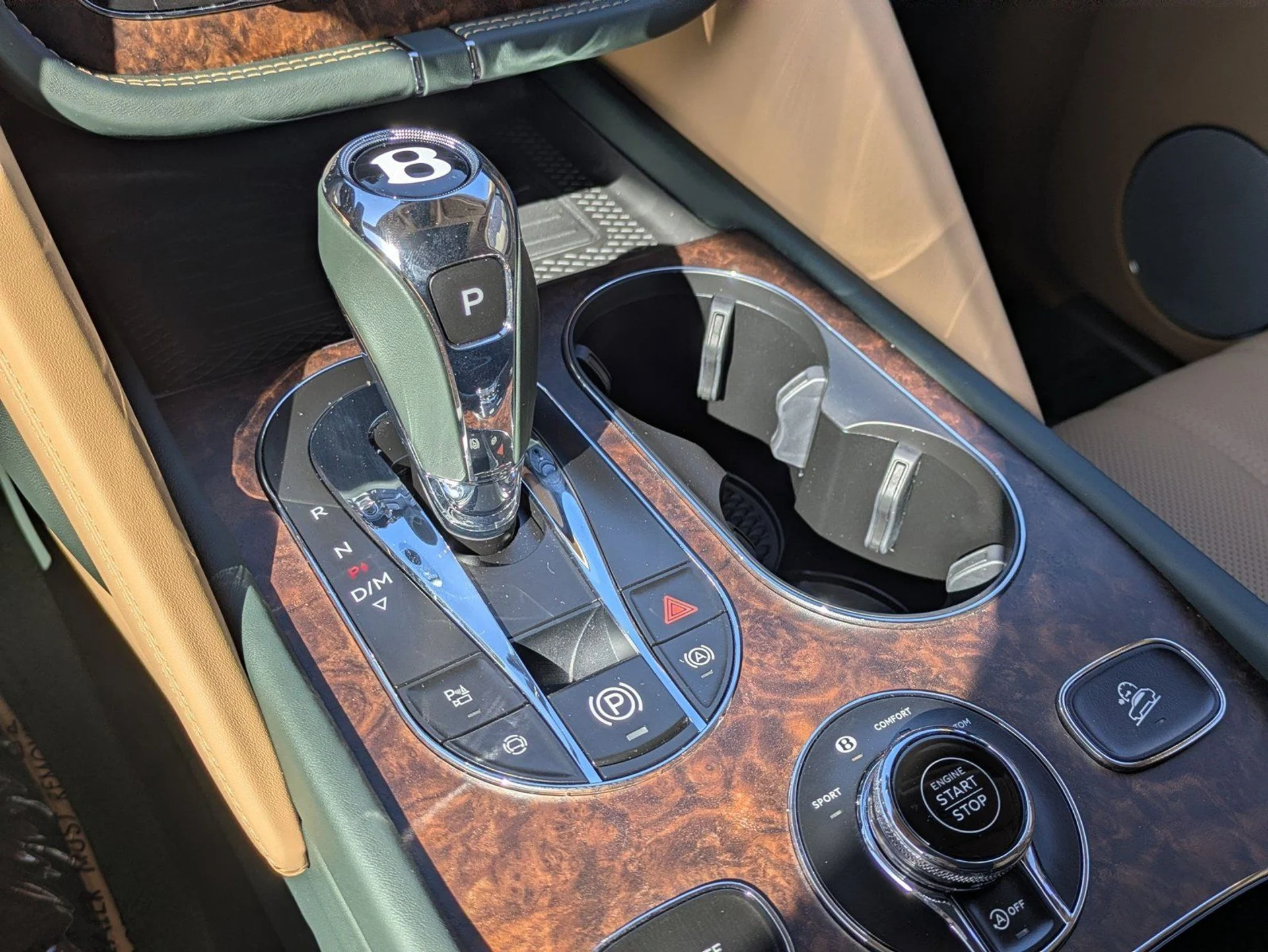 mph020_2028817407_2ea7e94f87dc6a7bb9426fe629aa9bb5x_866eb0431d