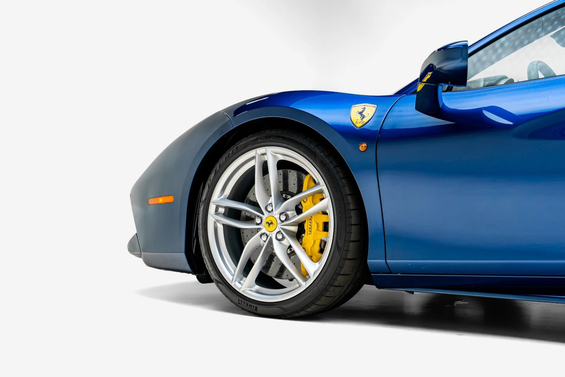 mph020_2031220398_Used_2017_Ferrari_488_GTB_1785538329_6cca2c00dc
