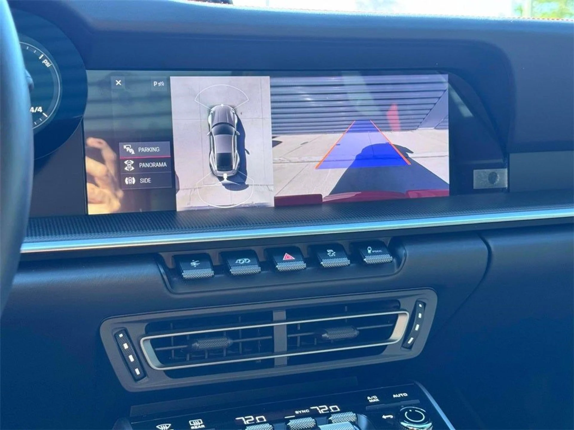 mph020_2033457921_21_1488f2996f