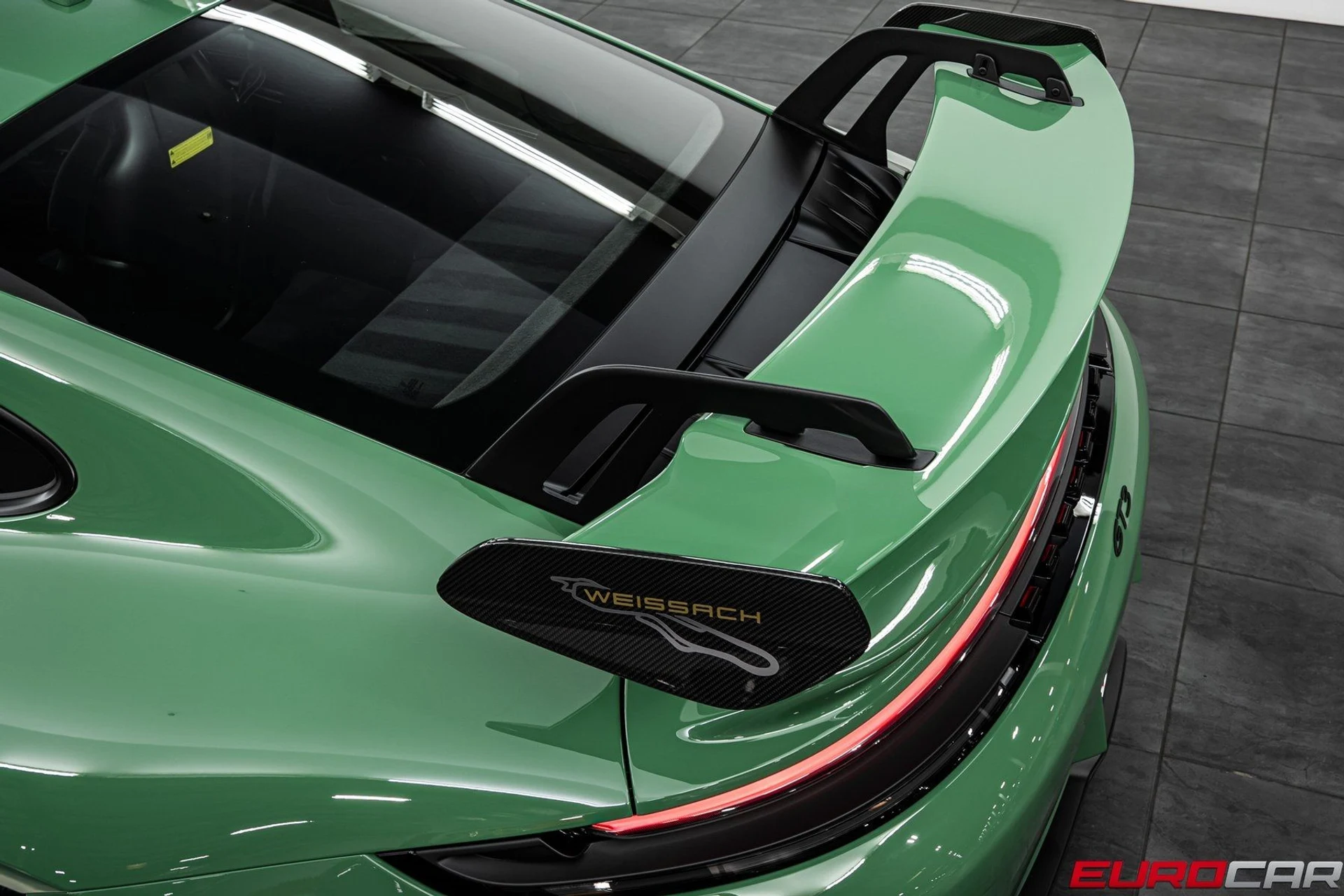 mph020_2033461275_image_21_2f3722f290