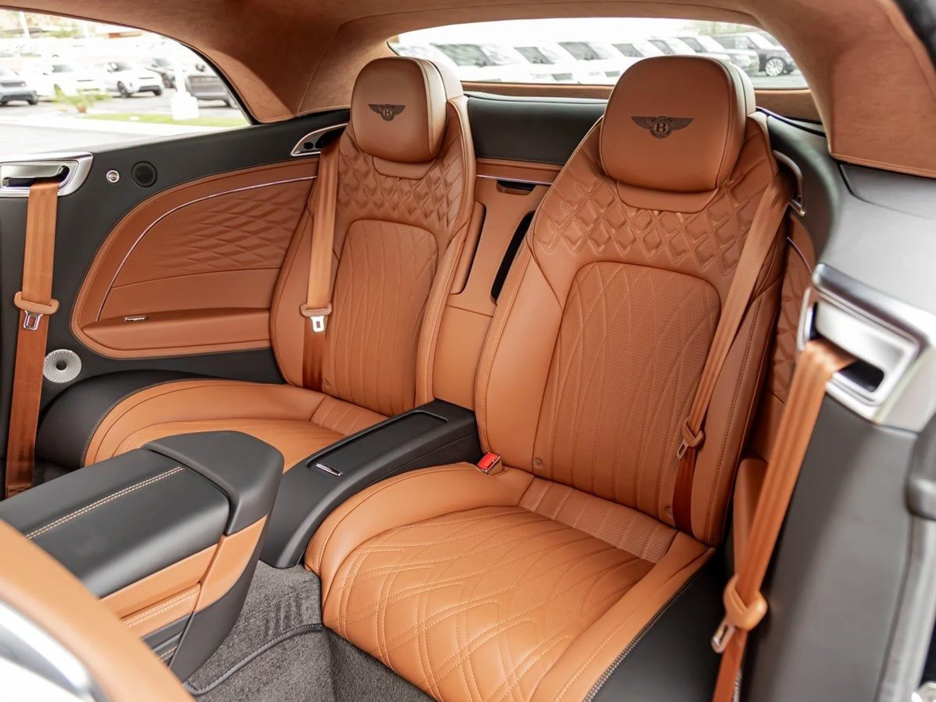 mph020_2033635710_21_379261dbc1