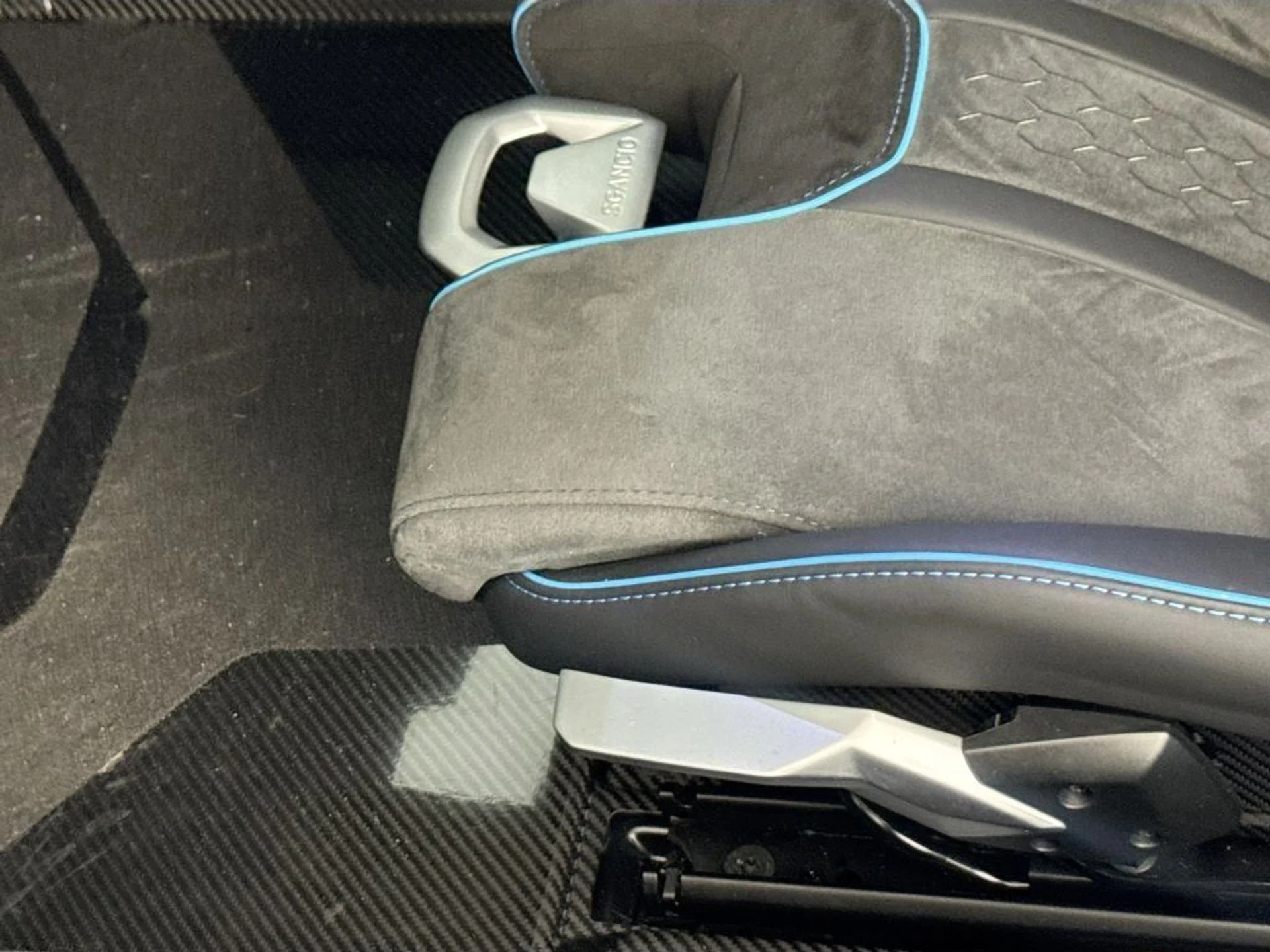 mph020_2037399861_d80a1866d48f86cca6529ec43c3ecb8b_b37e7de6ad