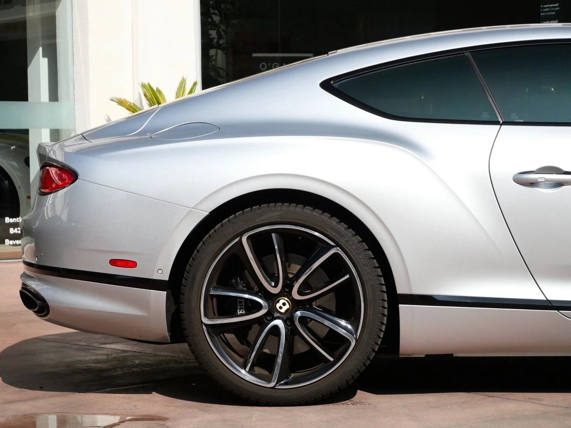 mph020_2039806904_a81d2fa5fef94b2f60cc6f309fac4222x_4e88768e72